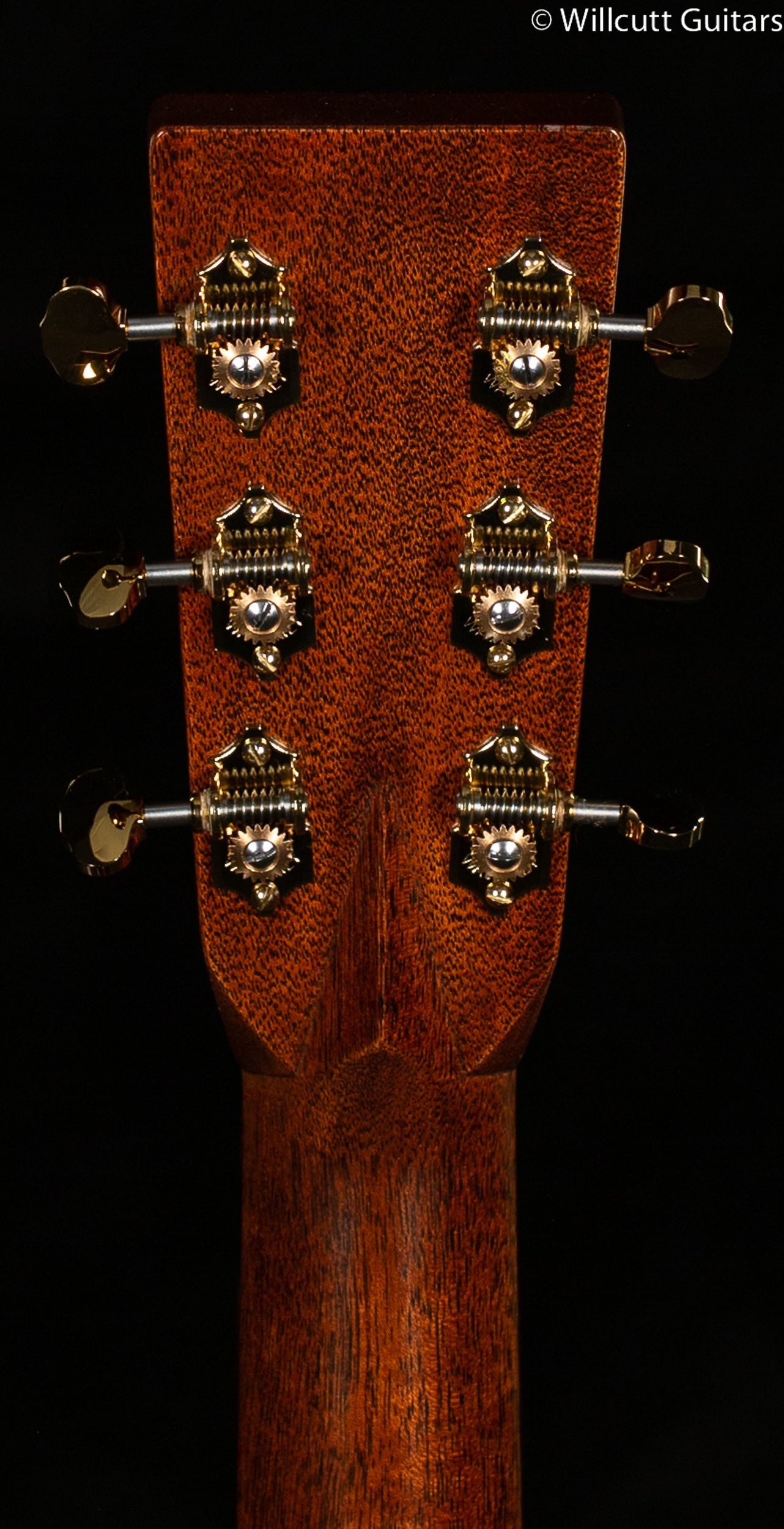Martin OM-28 Modern Deluxe (019)
