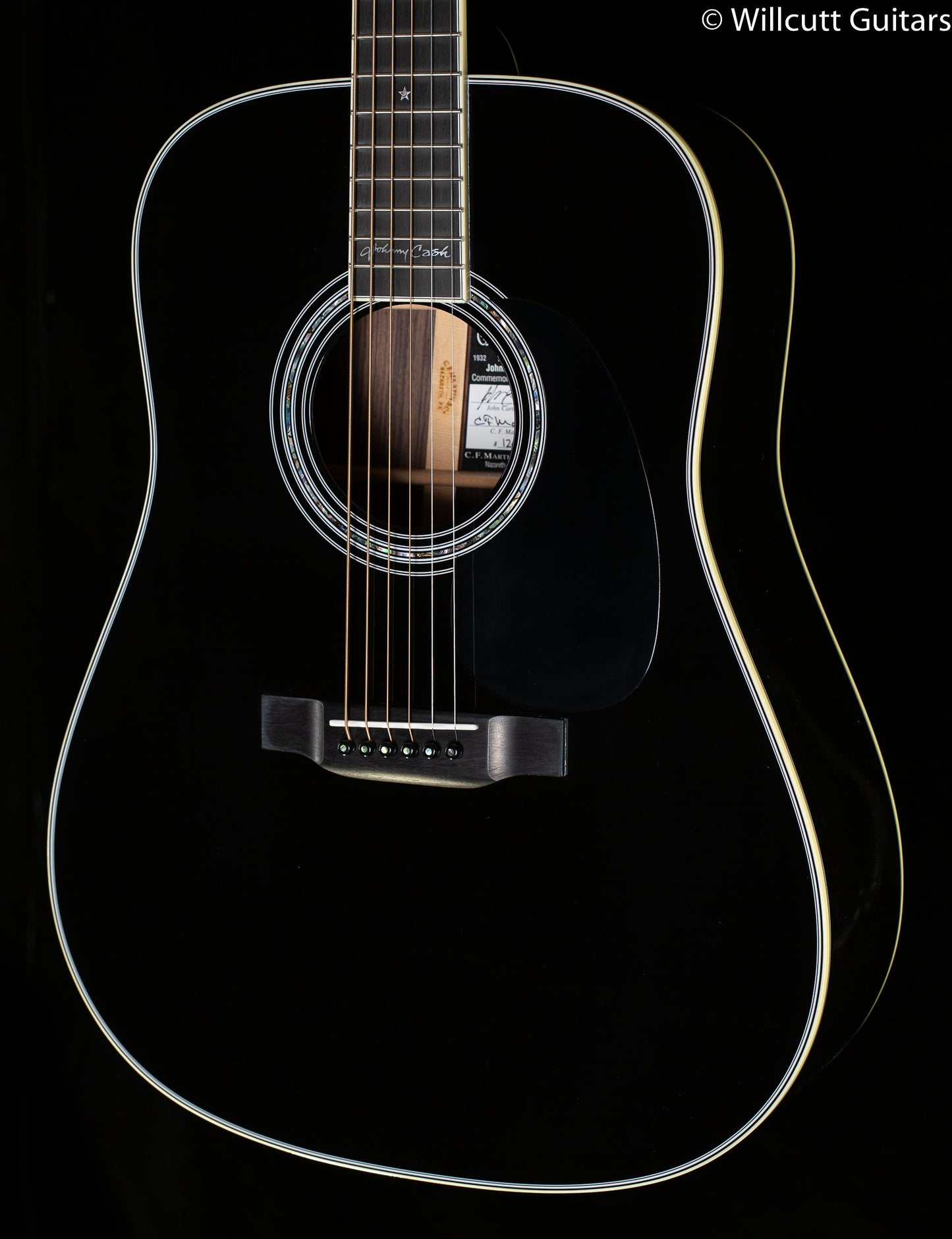 Martin D-35 Johnny Cash (141)
