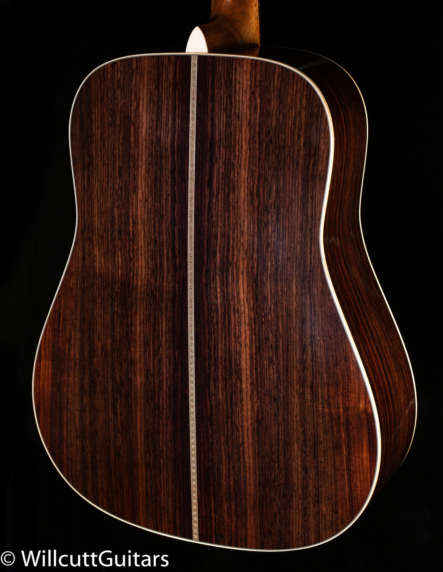 Martin D-28 Modern Deluxe (057)