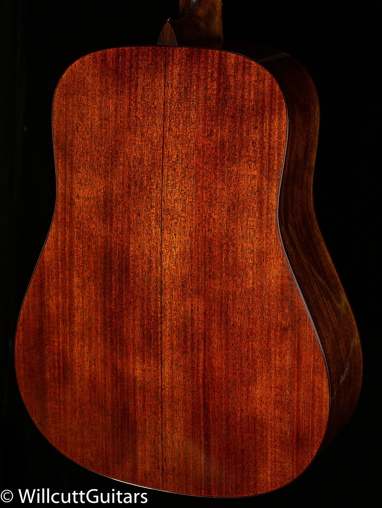 Martin D-18E Modern Deluxe (853)
