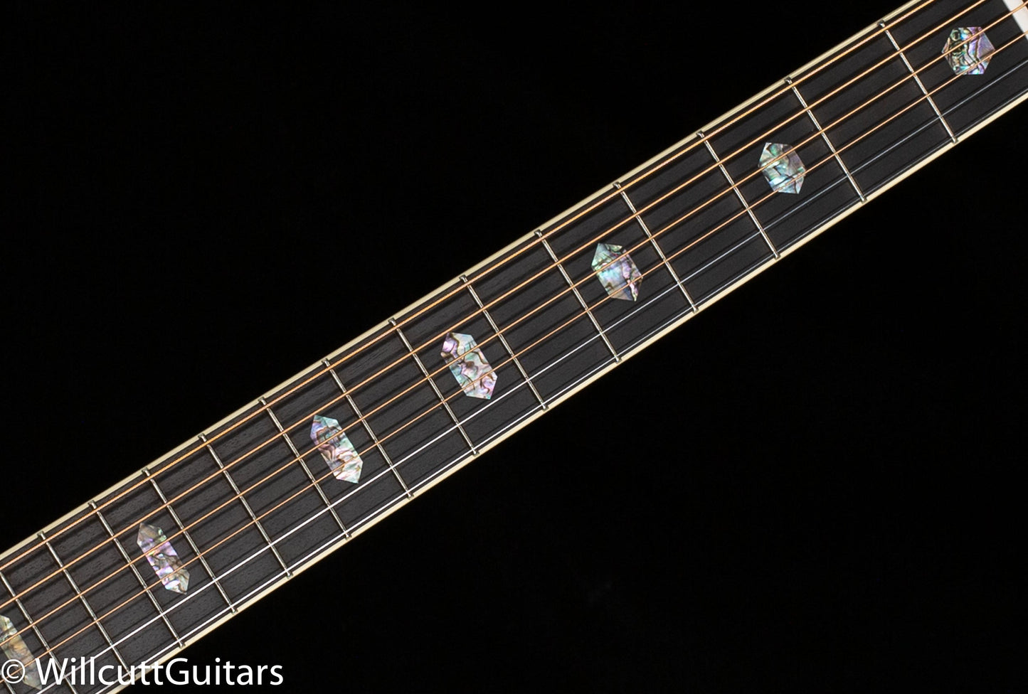 Martin D-41 Ambertone (325)