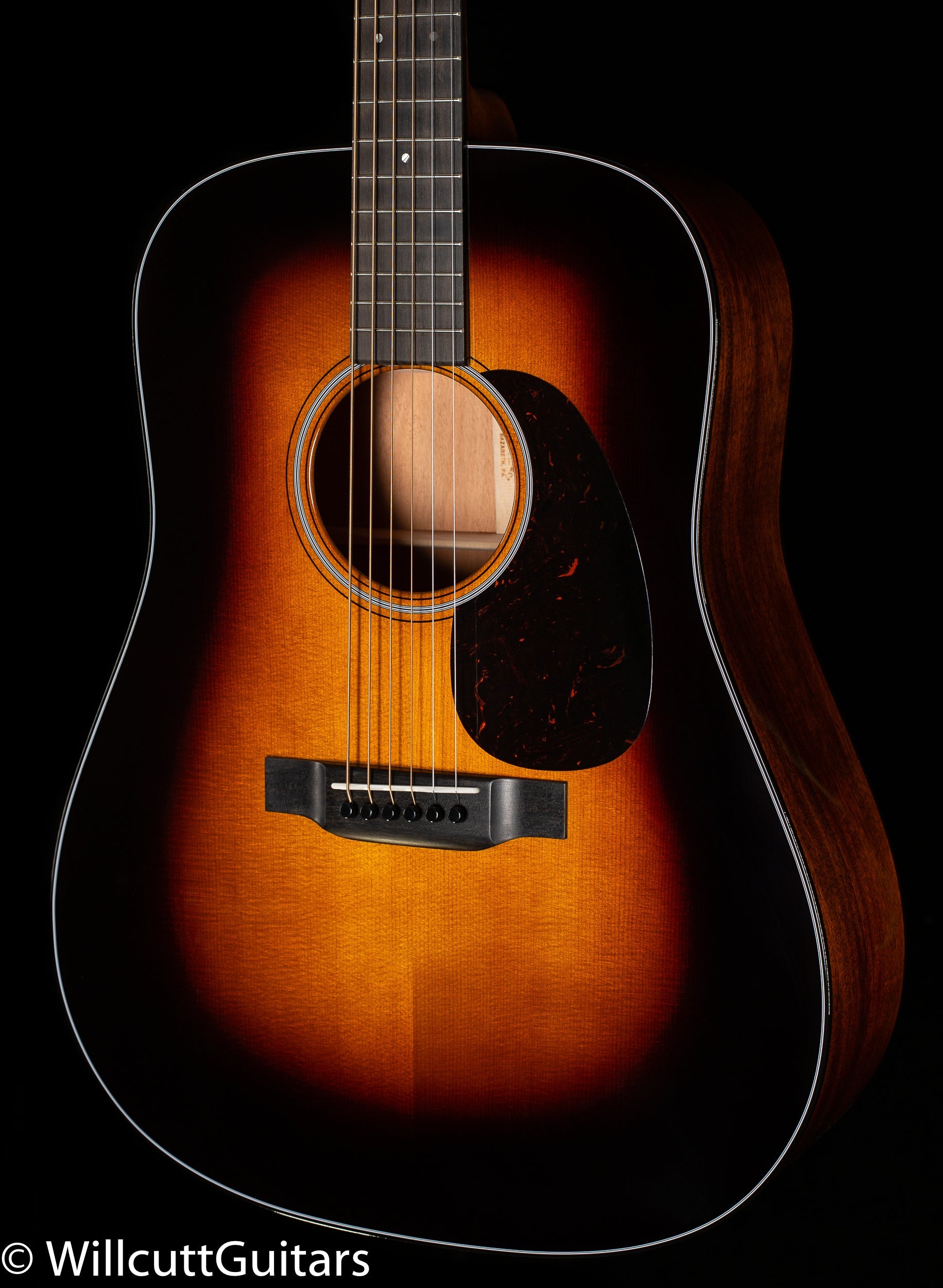 Martin Custom Shop Dreadnought Style 18 Sunburst Sinker Mahogany (405)