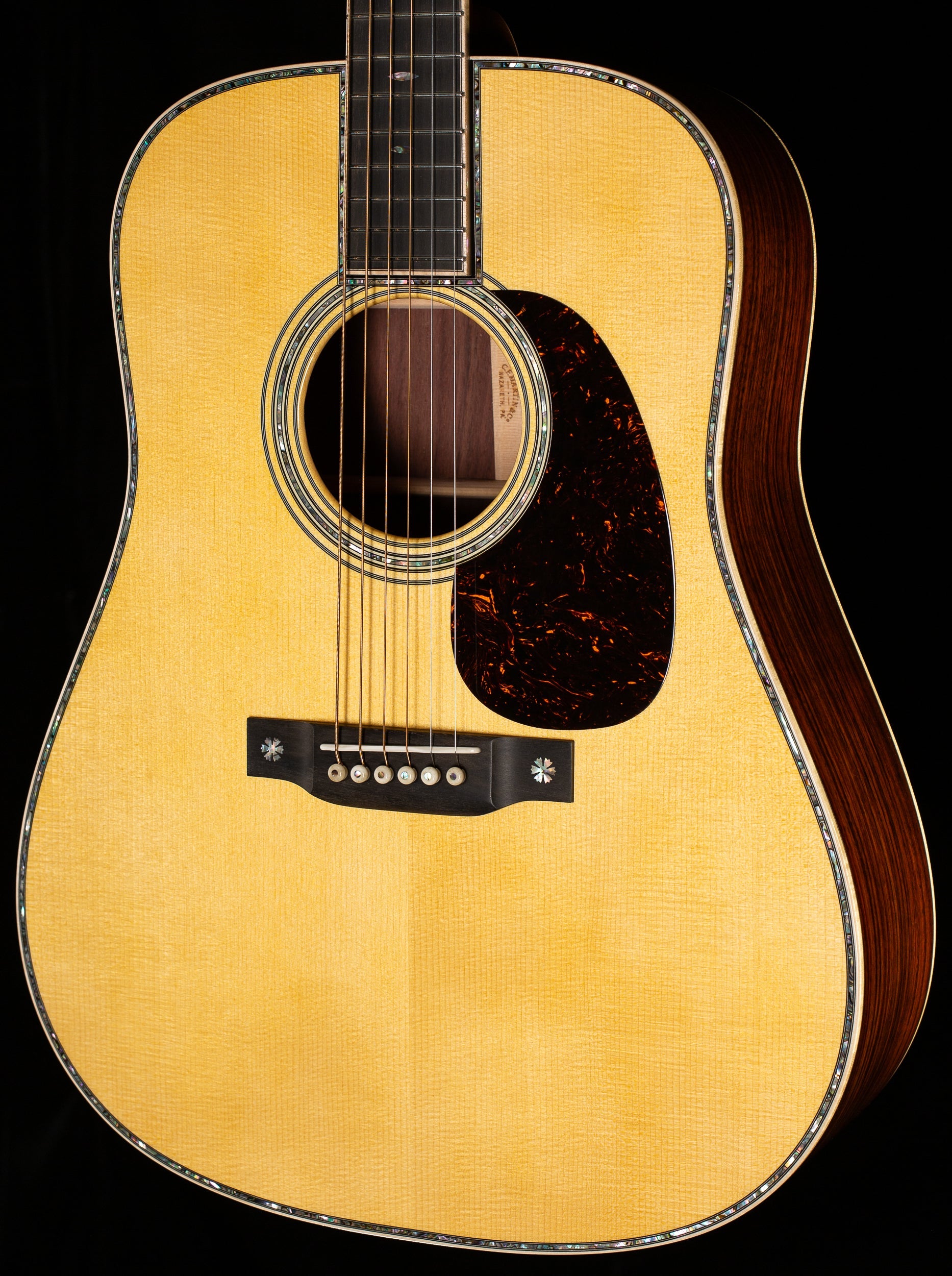 Martin Custom Shop Willcutt Exclusive 42 Style Dreadnought Wild Grain East Indian Rosewood (203)