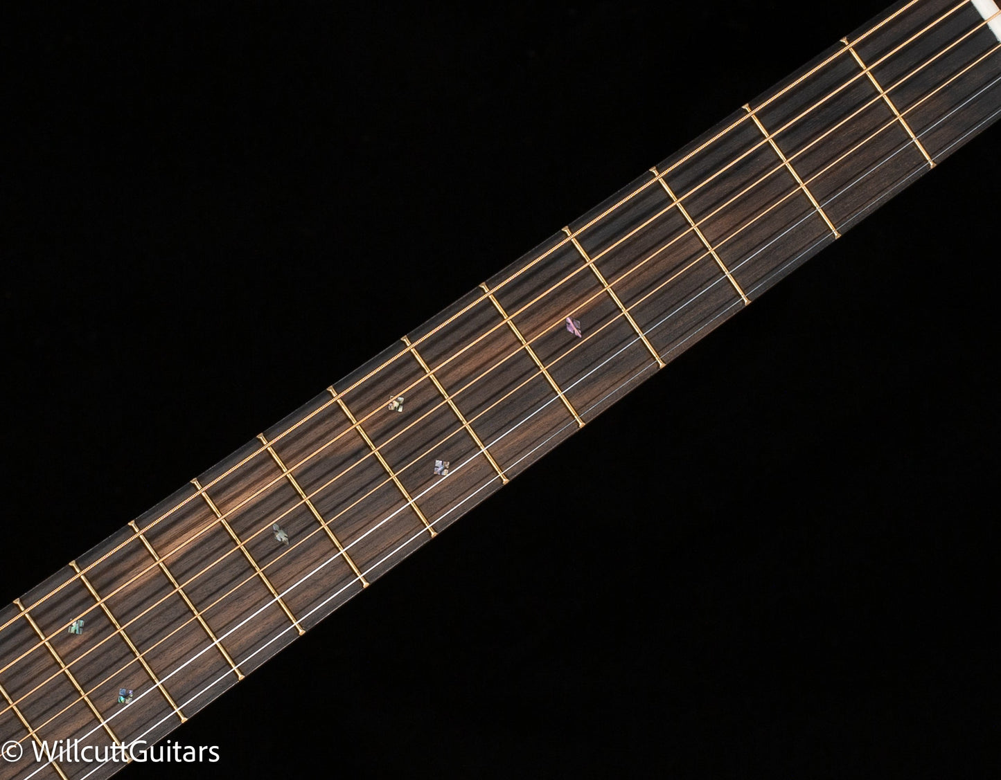 Martin OM-28 Modern Deluxe (475)