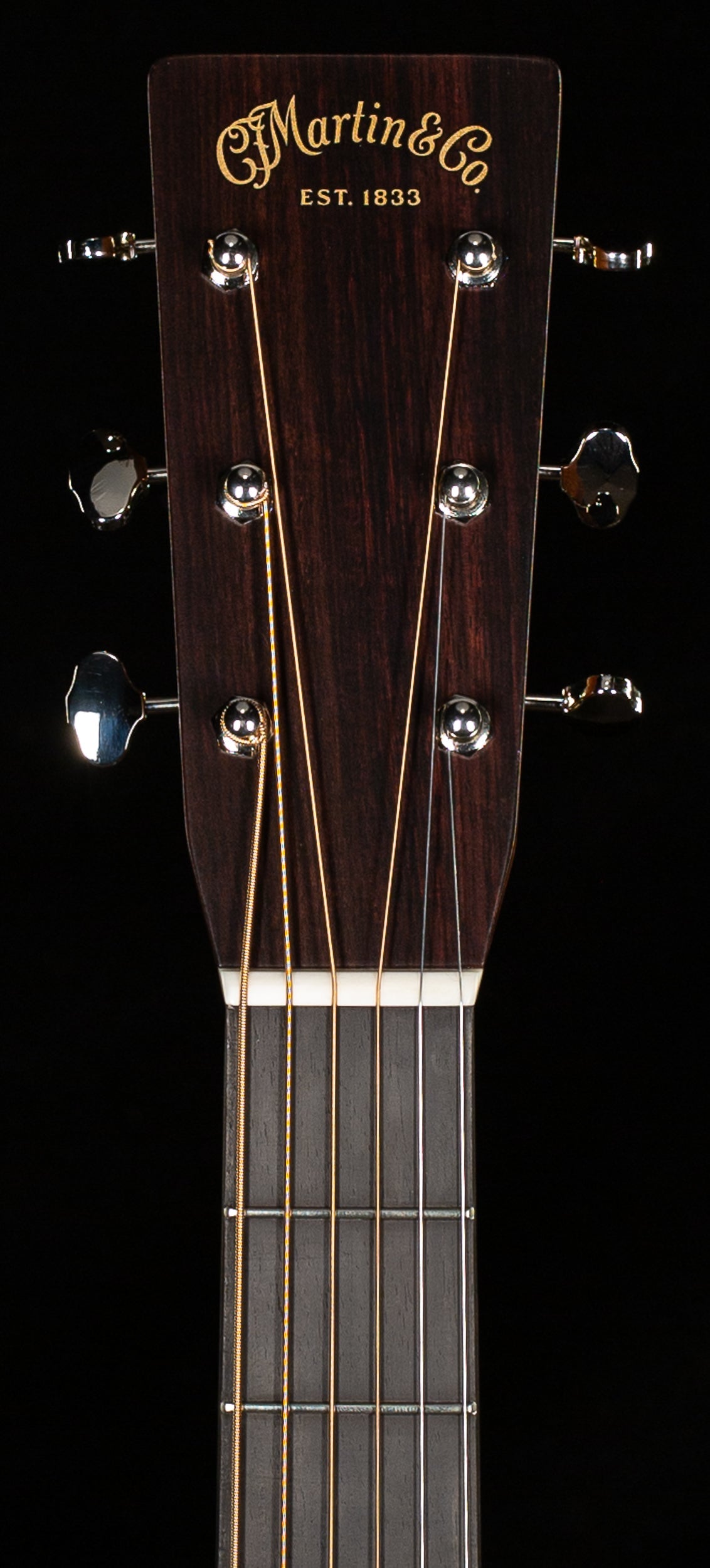 Martin Custom Shop 28 Style Dreadnought Willcutt Exclusive Large Soundhole Adirondack (257)
