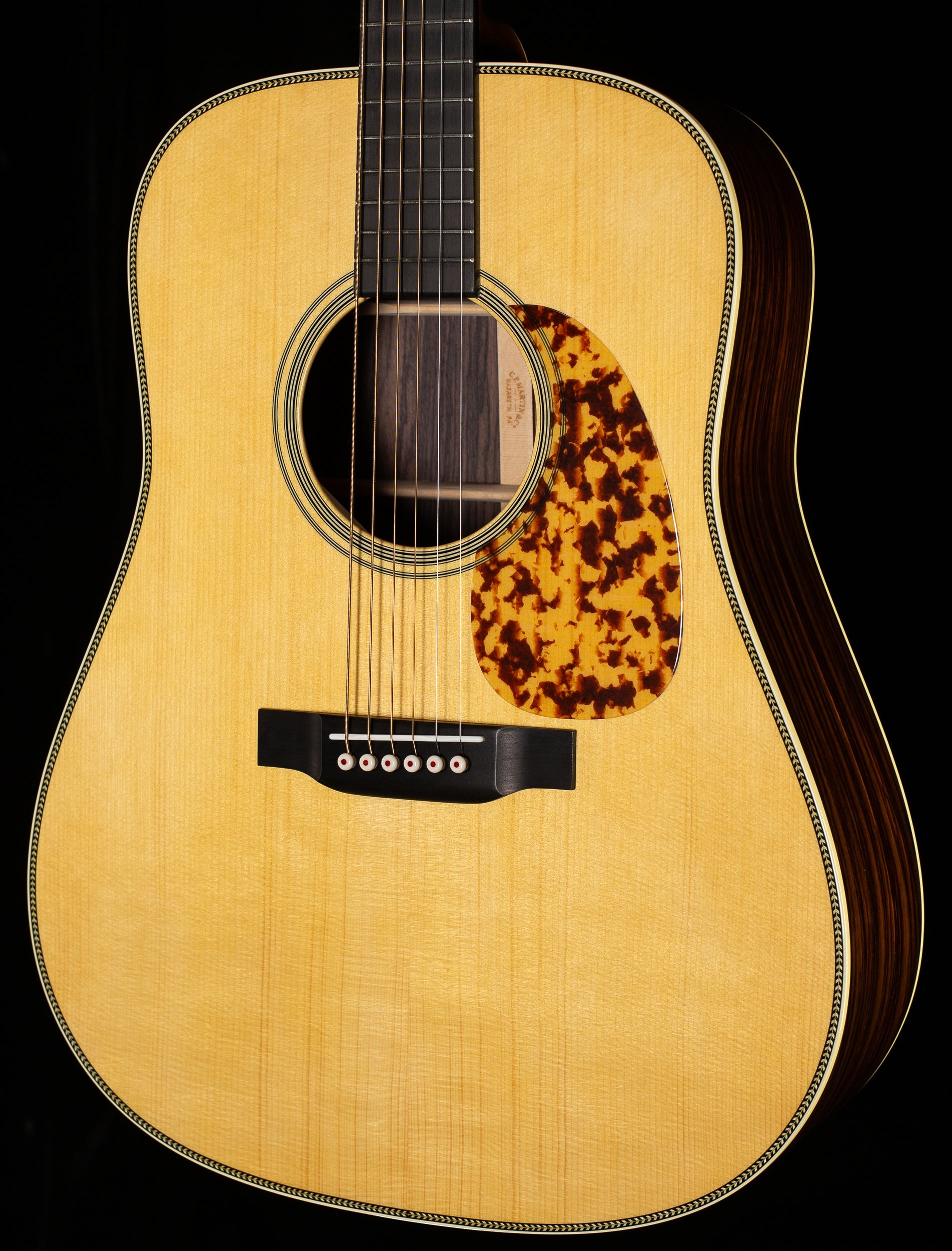 Martin Custom Shop 28 Style Dreadnought Willcutt Exclusive Large Soundhole Adirondack (258)
