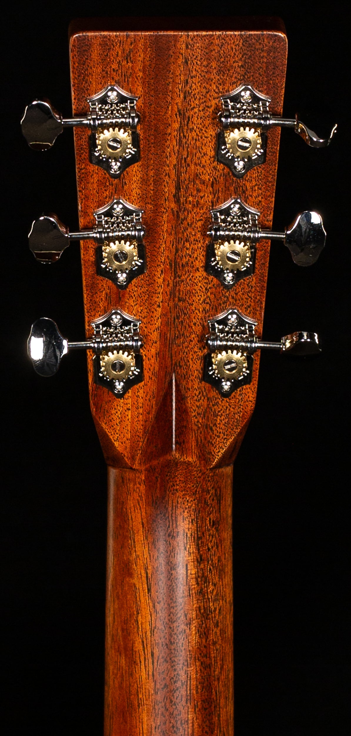 Martin Custom Shop 28 Style Dreadnought Willcutt Exclusive Large Soundhole Adirondack (809)