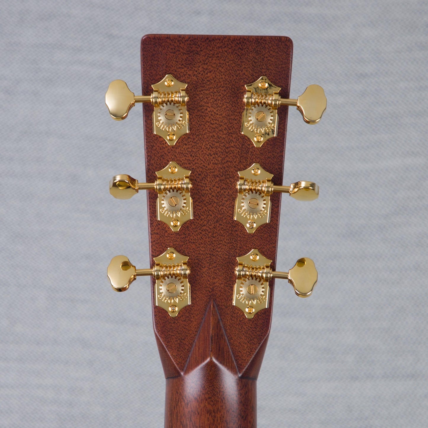 Martin NAMM 2024 Custom Shop M/0000 Style Wild Grain East Indian Rosewood/Sitka Spruce Fishman Matrix VT Acoustic Electric Guitar - Ambertone 1933 - #M2875427 - Mint, Open Box