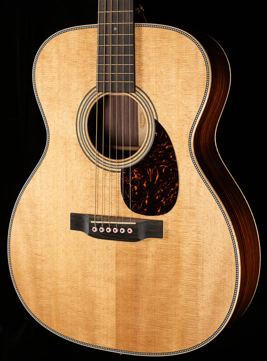 Martin OM-28E Modern Deluxe  (171)