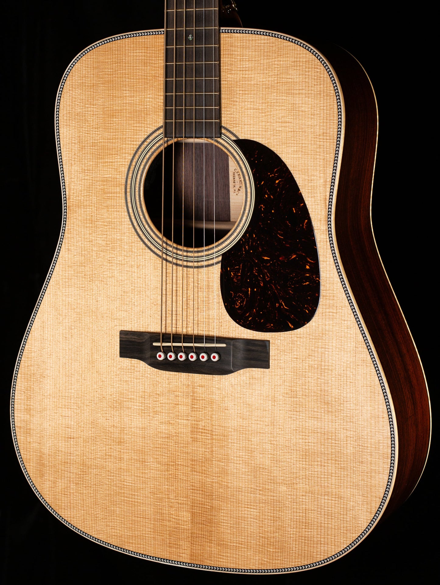Martin D-28E Modern Deluxe (200)