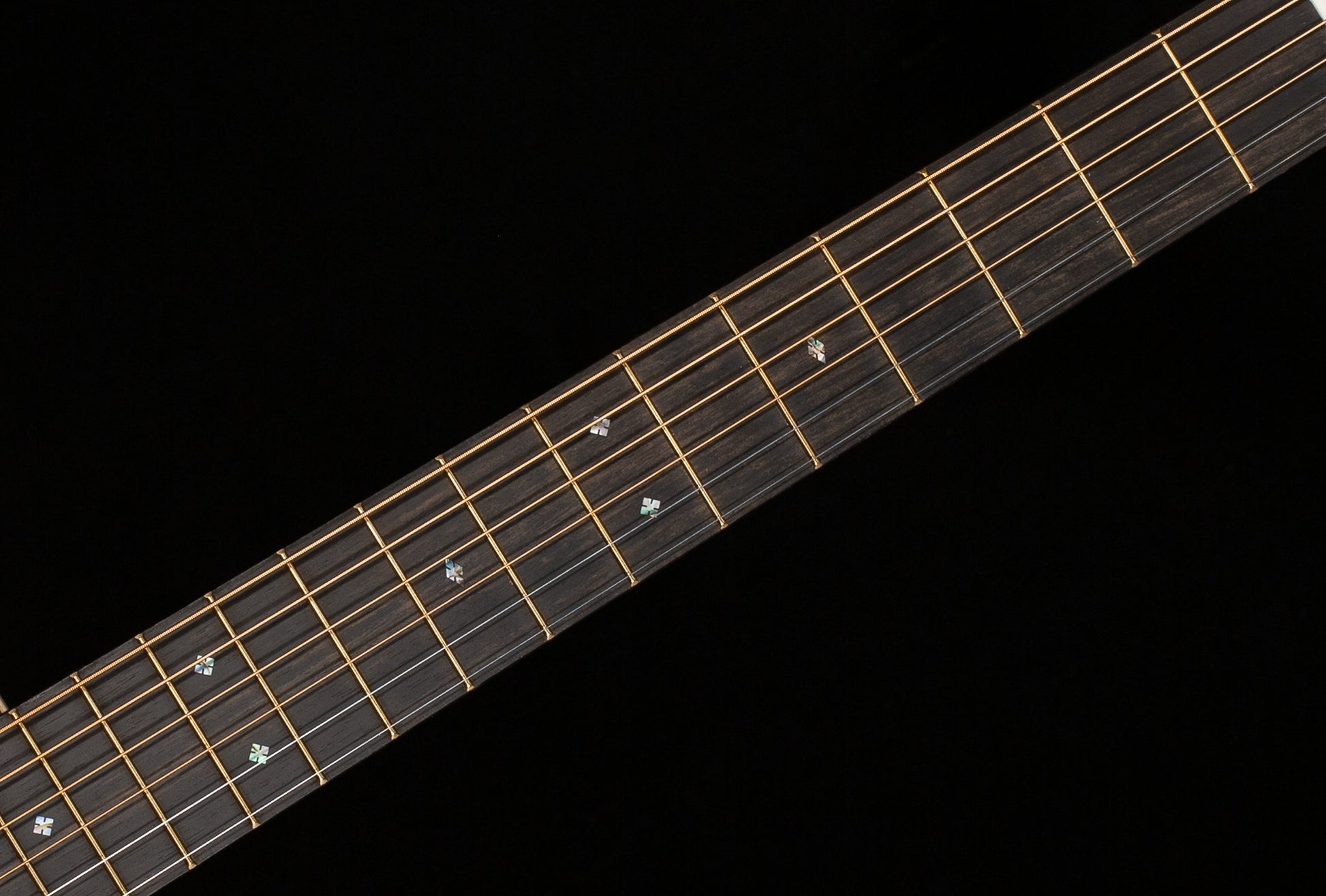Martin 00-28 Modern Deluxe (268)