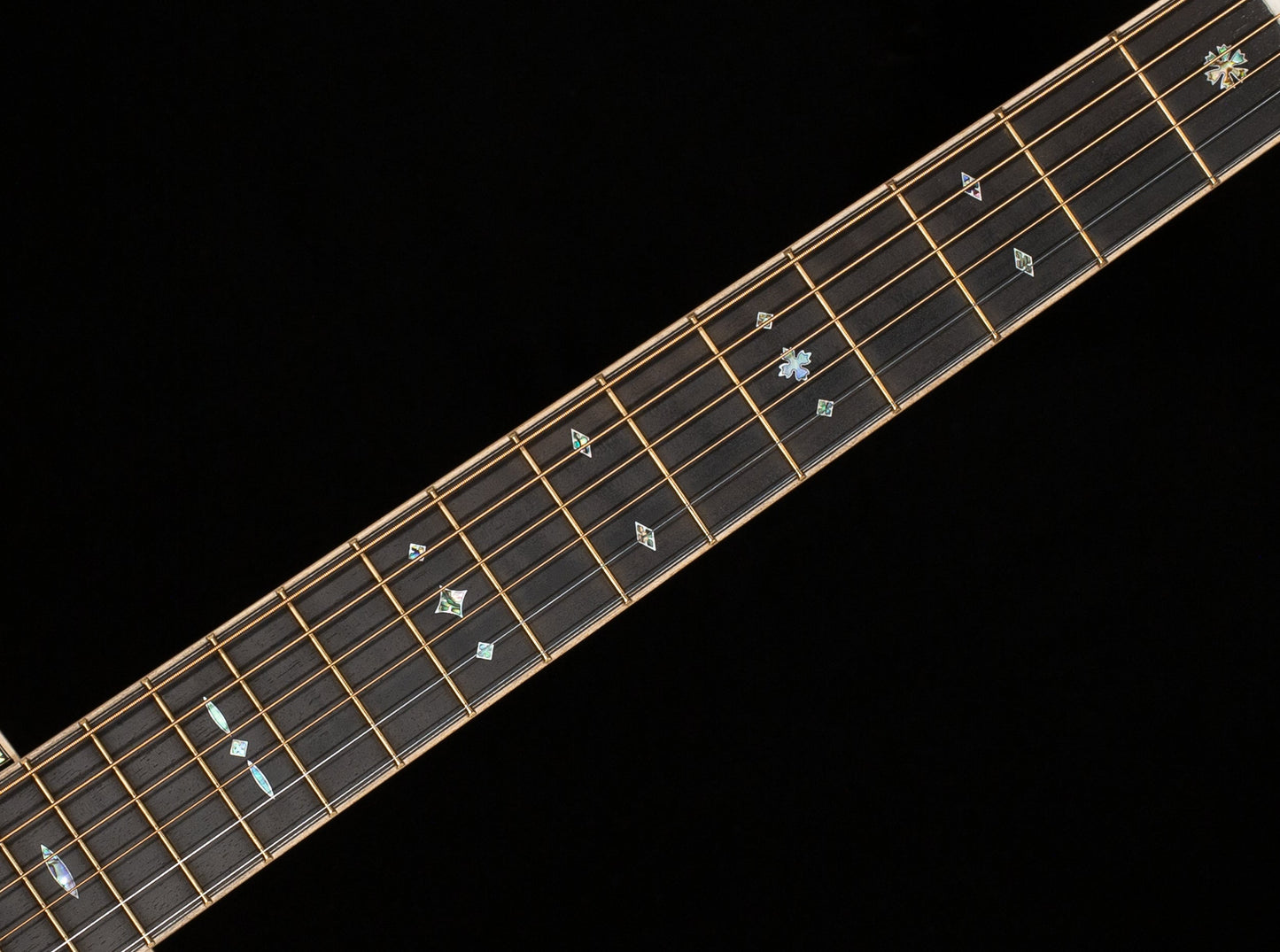 Martin 000-42 Modern Deluxe (597)