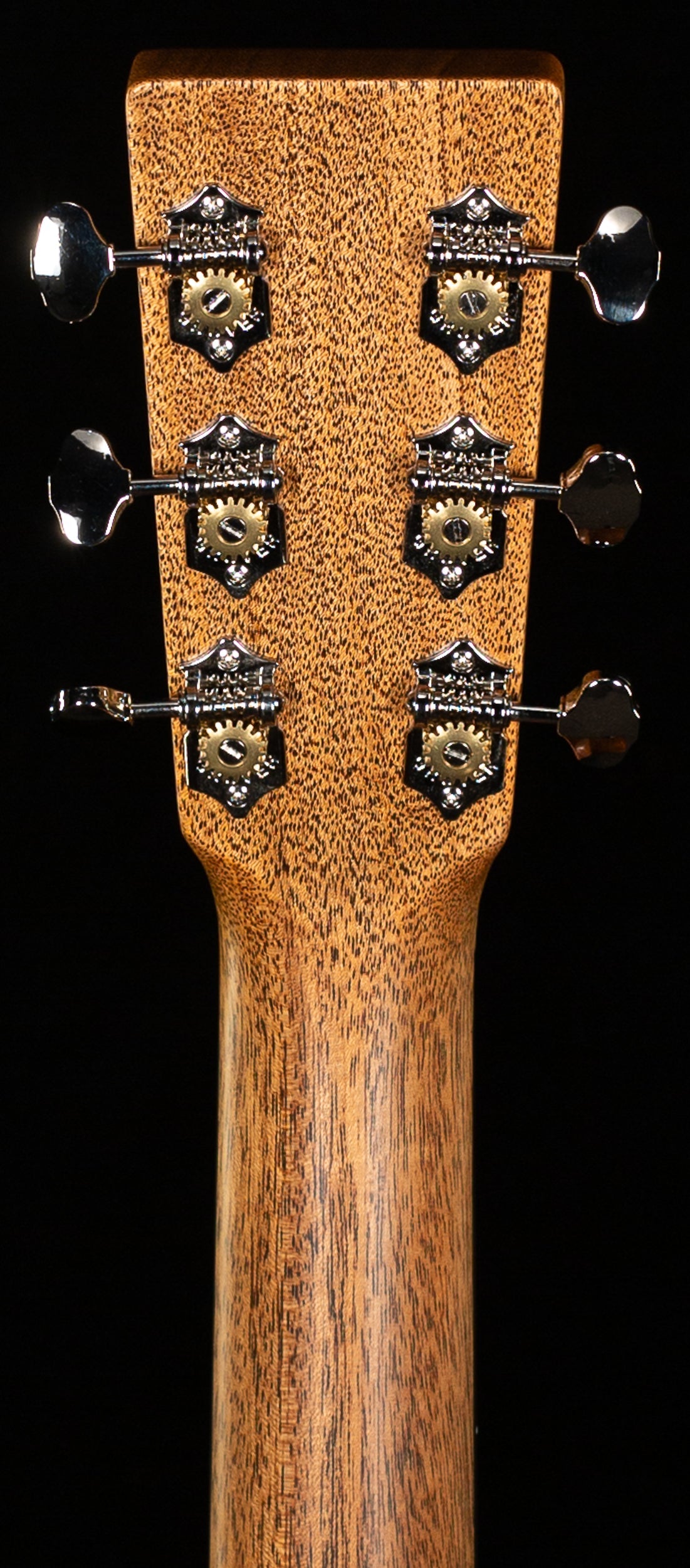 Martin Custom Shop Willcutt Exclusive Dreadnought 18 Style Flamed Mahogany/VTS Sitka Spruce (531)