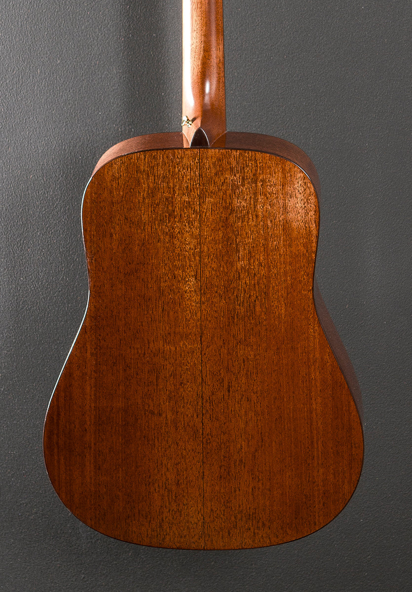 D-18E Modern Deluxe