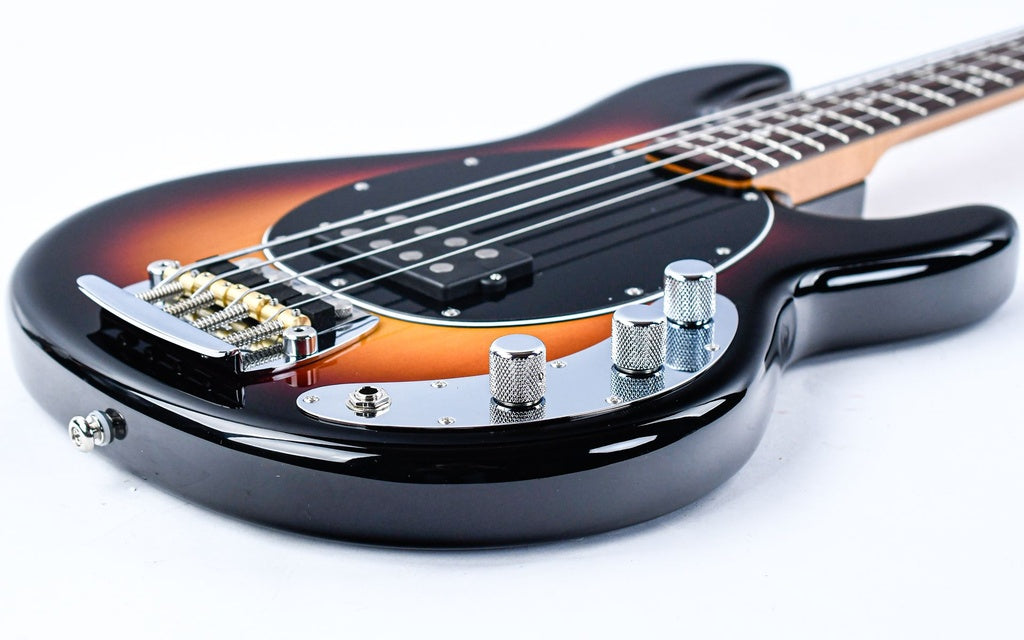 Music Man Pino Palladino Stingray 79
