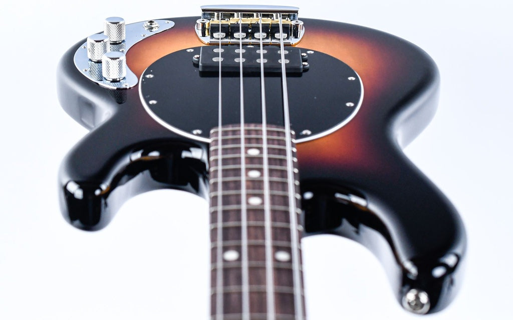 Music Man Pino Palladino Stingray 79