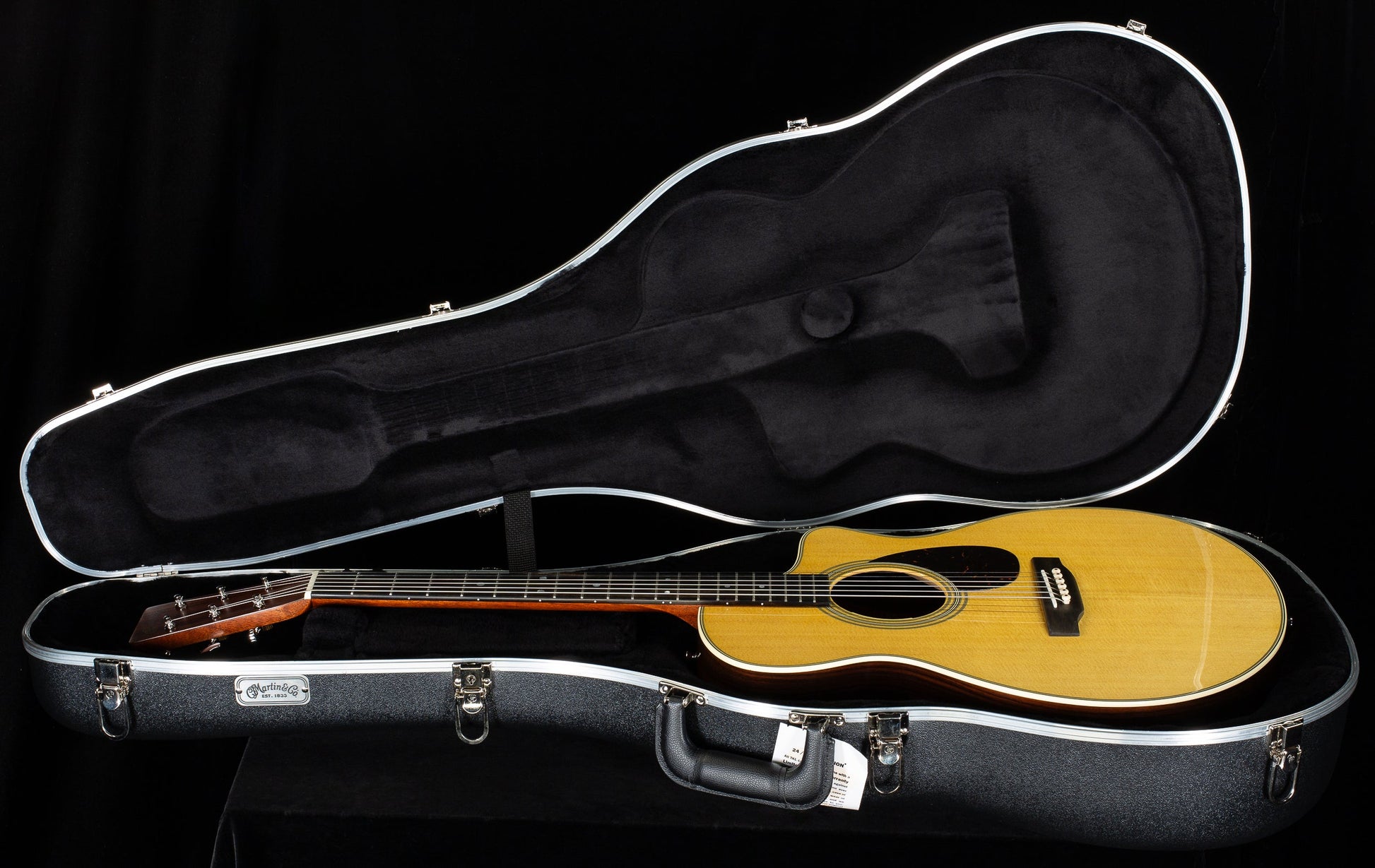 Martin SC-28E L.R. Baggs (051)