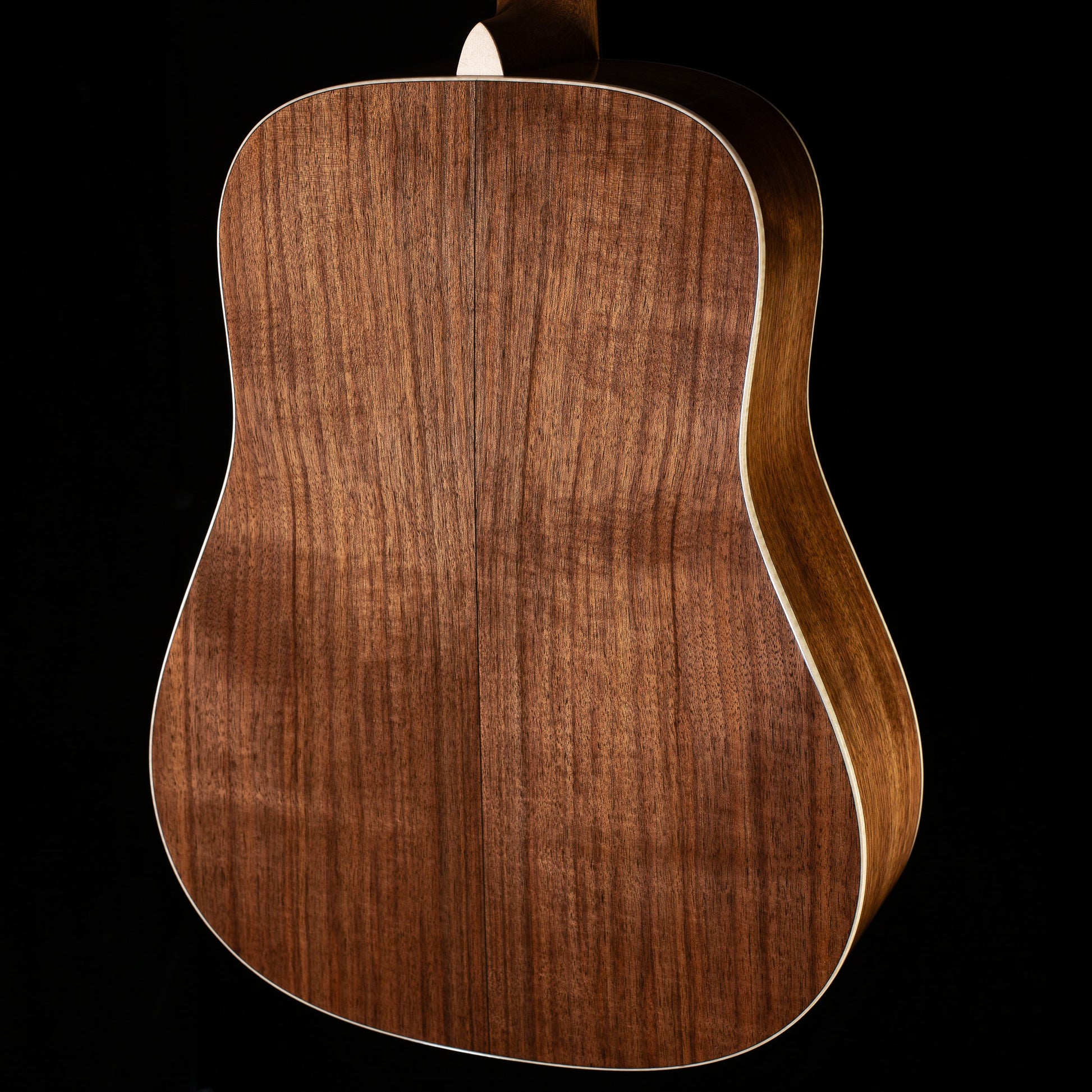 Martin Custom Shop Dreadnought Black Walnut w/ European Flamed Maple Binding (238)