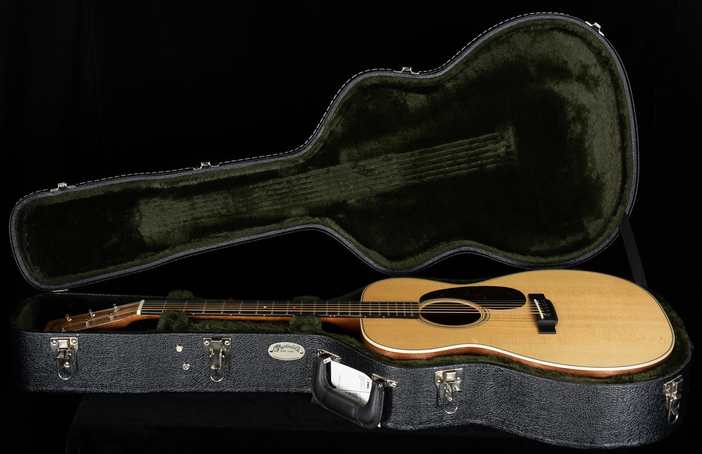 Martin Custom Shop 000 Black Walnut w/European Flame Maple Binding (497)