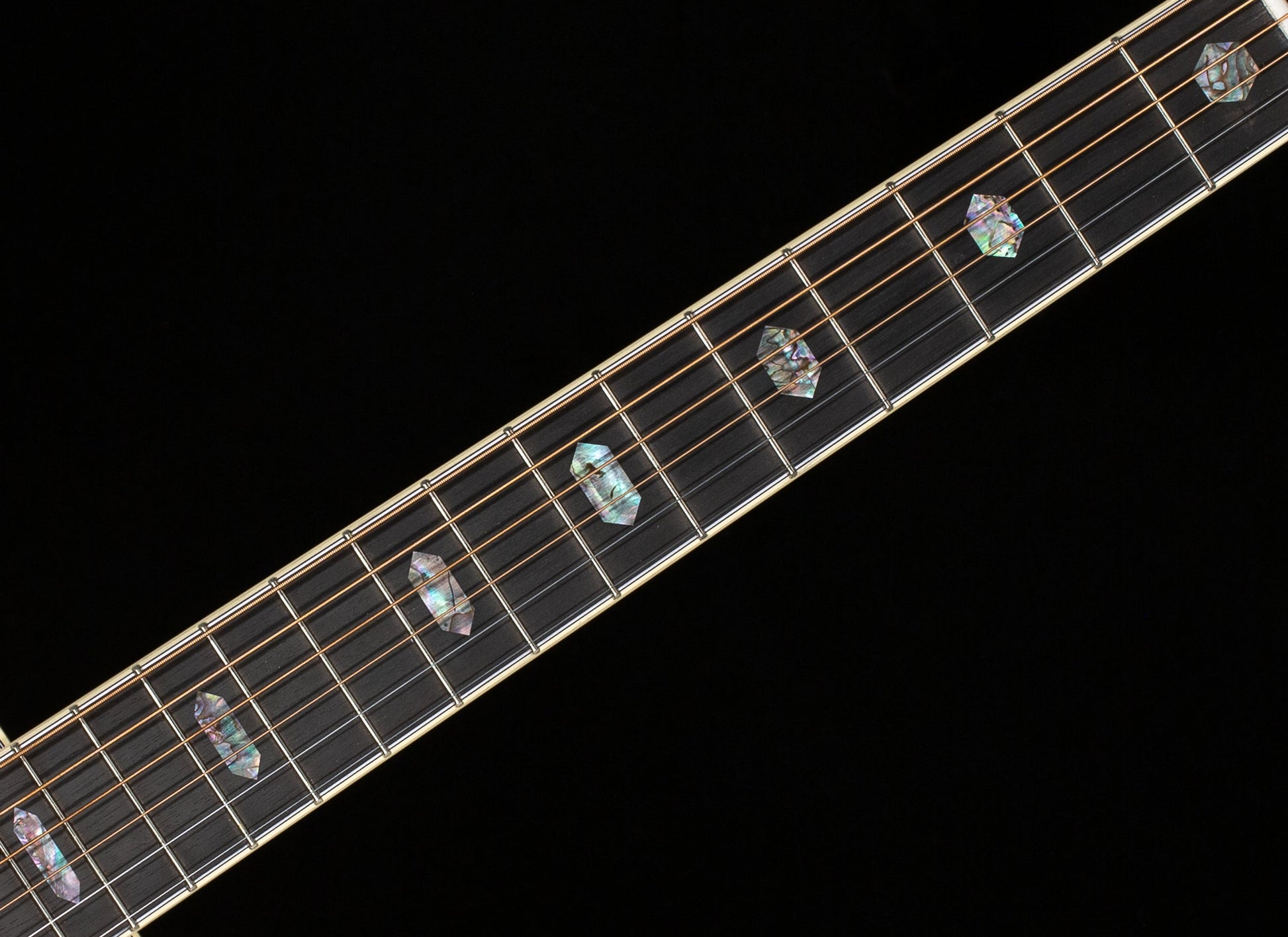 Martin J-40 2025 Spec (132)