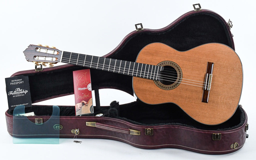 Alhambra Javier Mengual Luthier Cedar