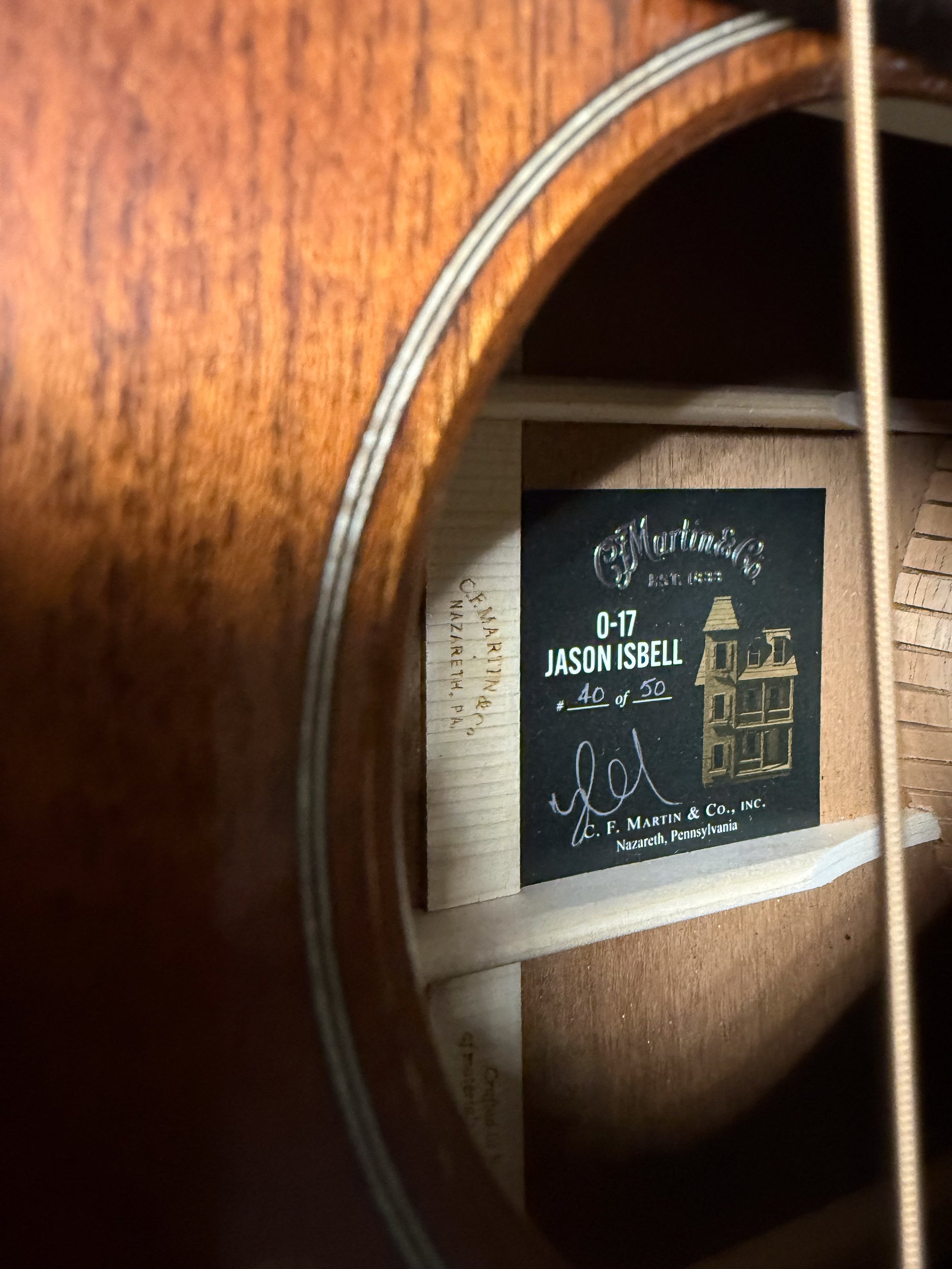 Martin 0-17 Jason Isbell Signature Sinker Mahogany (292)