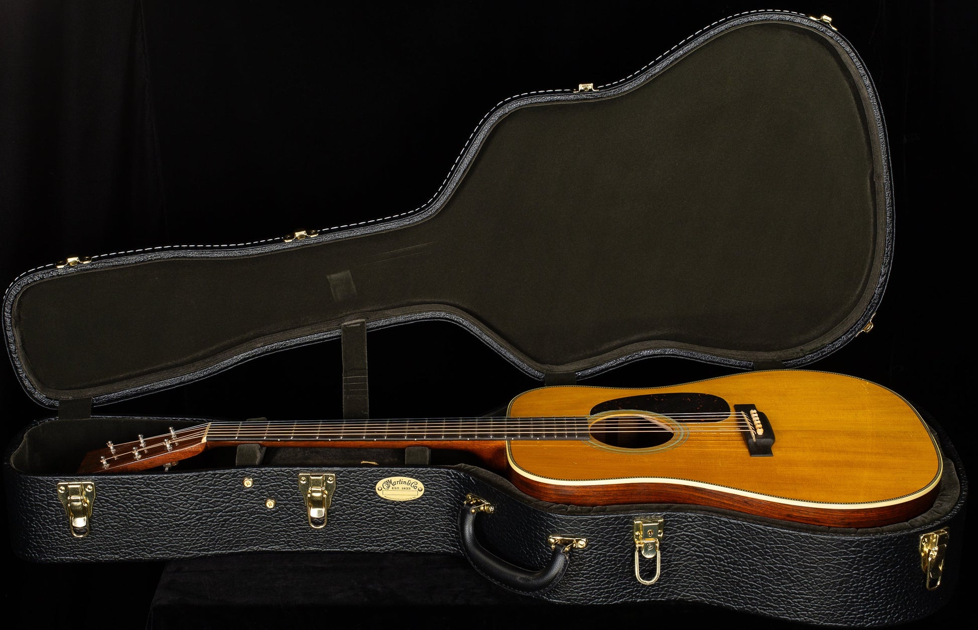 Martin D-28 Authentic 1937 Aged VTS Guatemalan Rosewood (456)