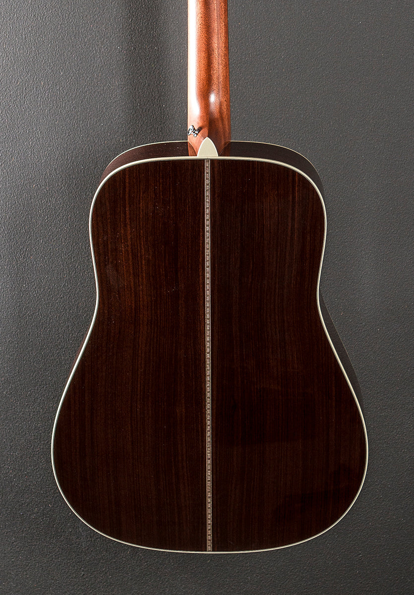 New for 2025 HD-28E w/LR Baggs Anthem - Gloss Natural