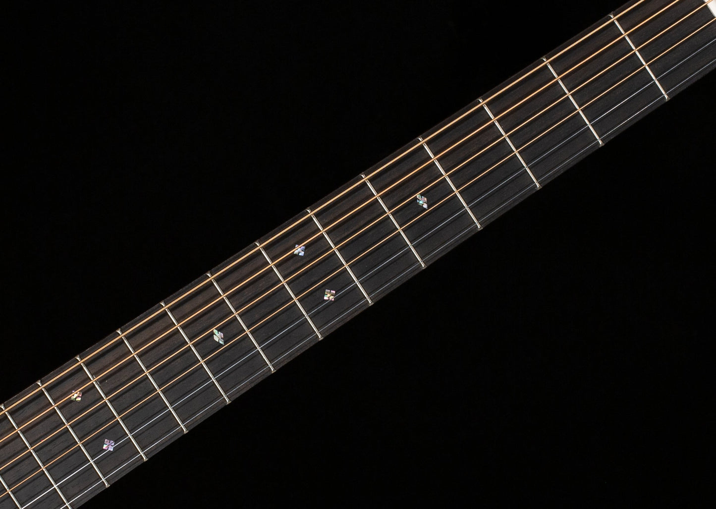 Martin HD-28E LR Baggs Anthem (058)