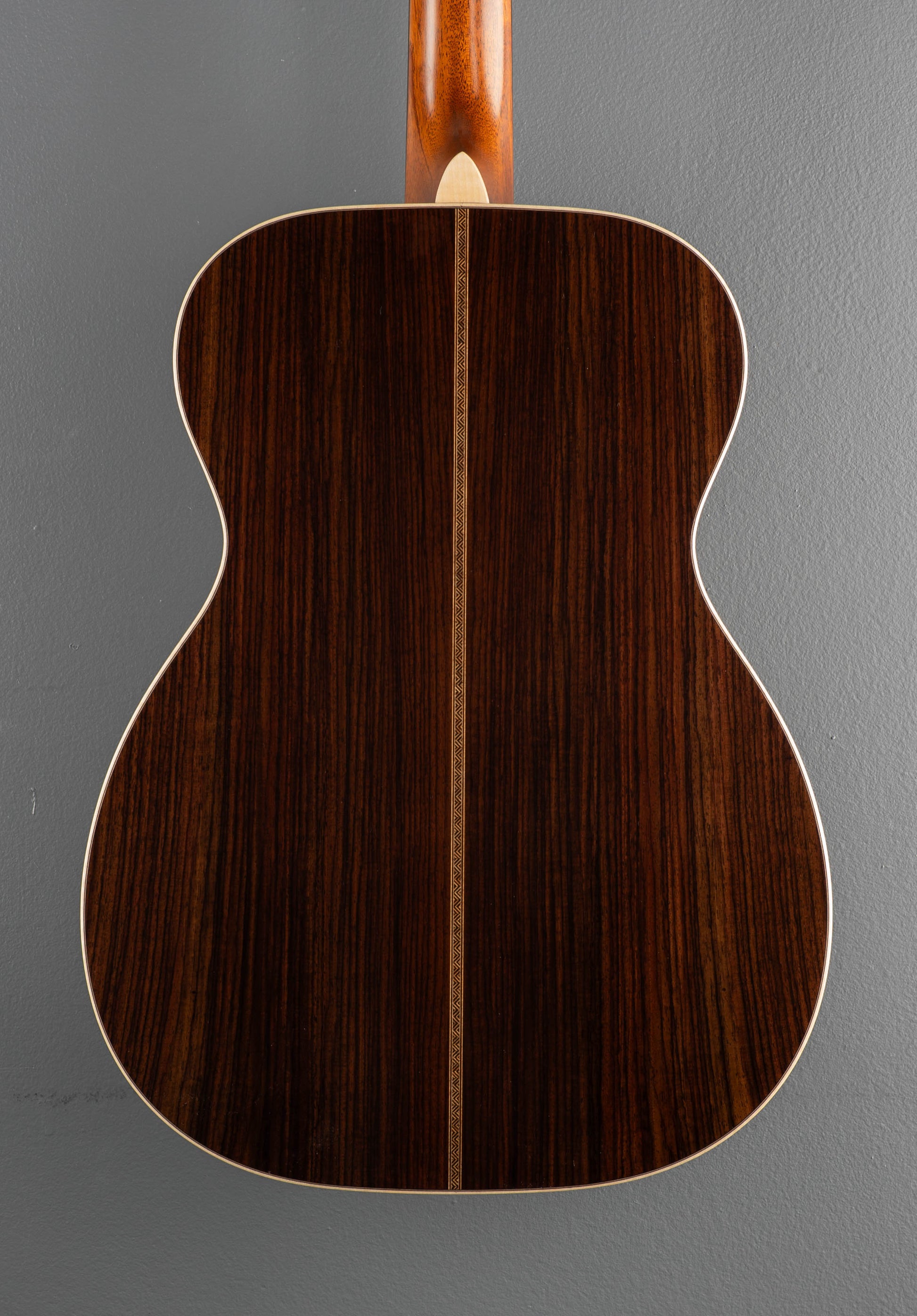 00-28 Modern Deluxe