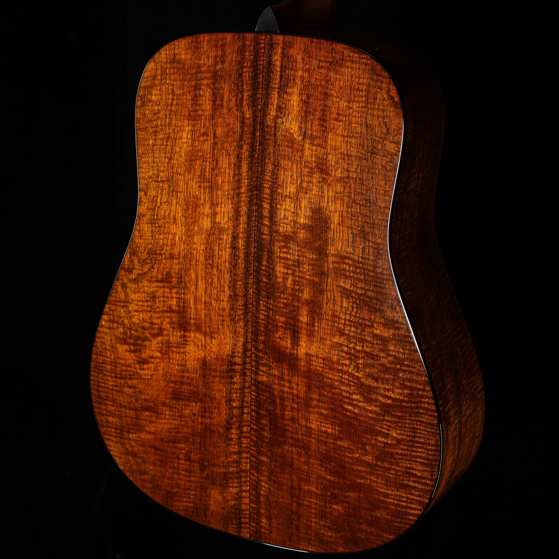 Martin Custom Shop Willcutt Exclusive Dreadnought 18 Style Adirondack/Flamed Mahogany (467)