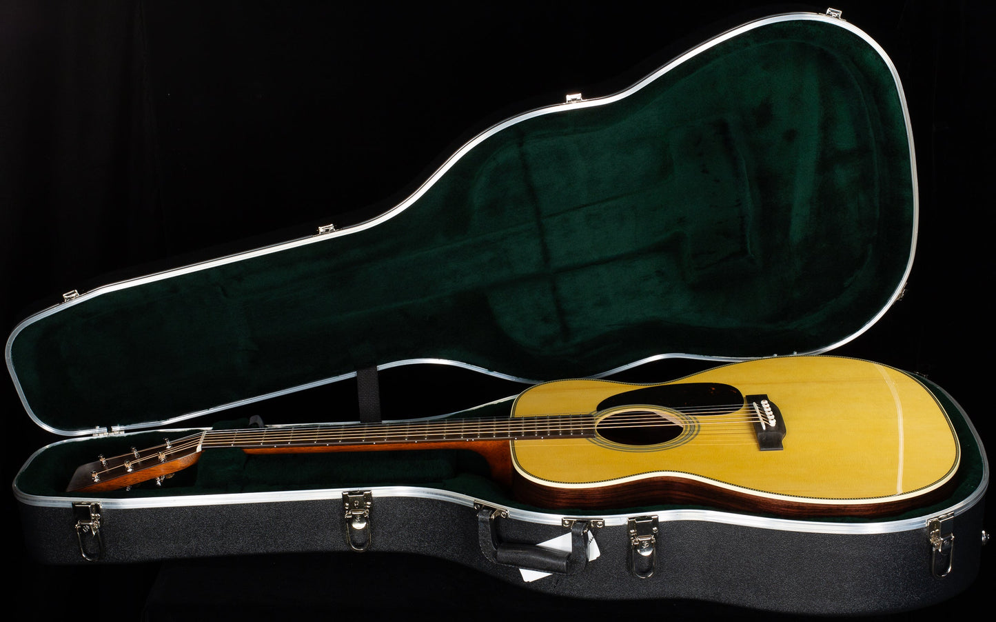 Martin Custom Shop Willcutt Exclusive 0000 28 Style Adirondack/Wild Grain East Indian Rosewood (470)