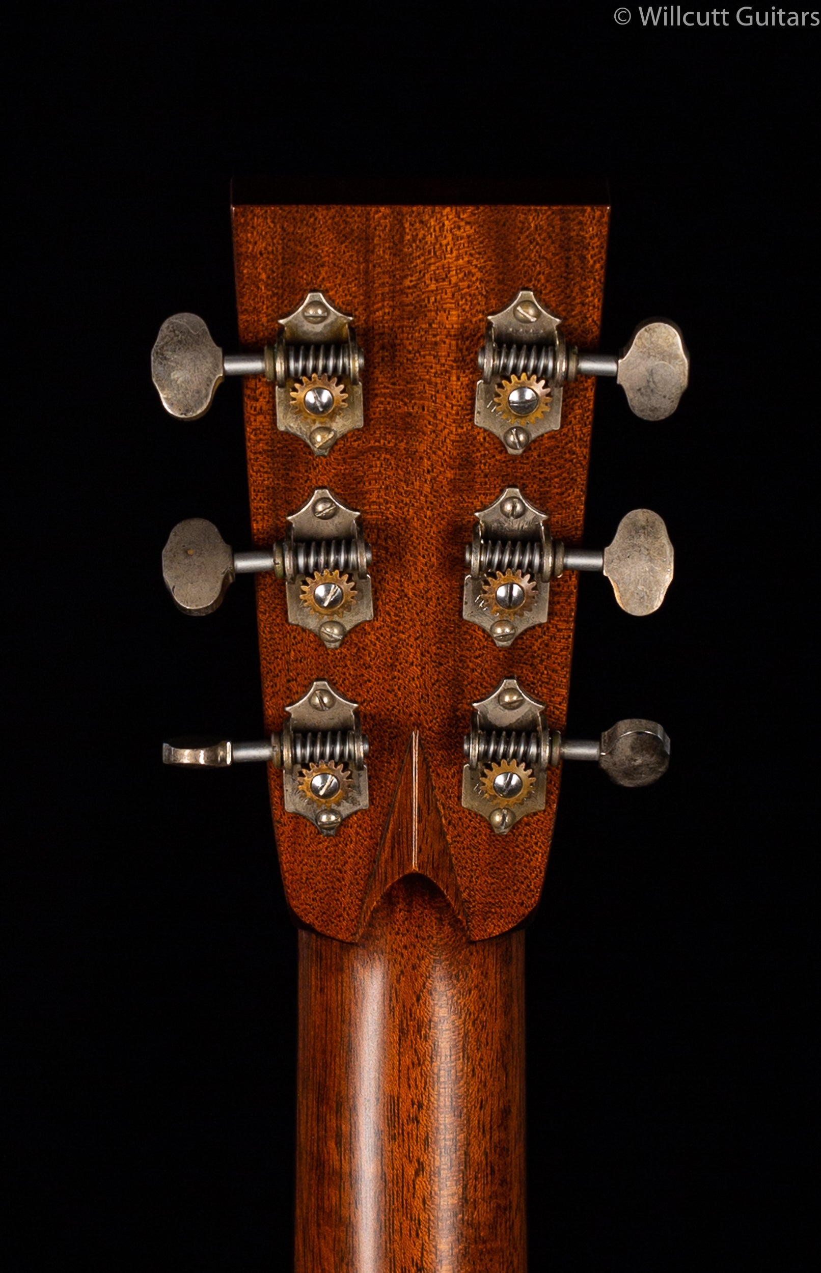 Collings D2H Traditional Baked Adirondack Spruce Vintage Satin