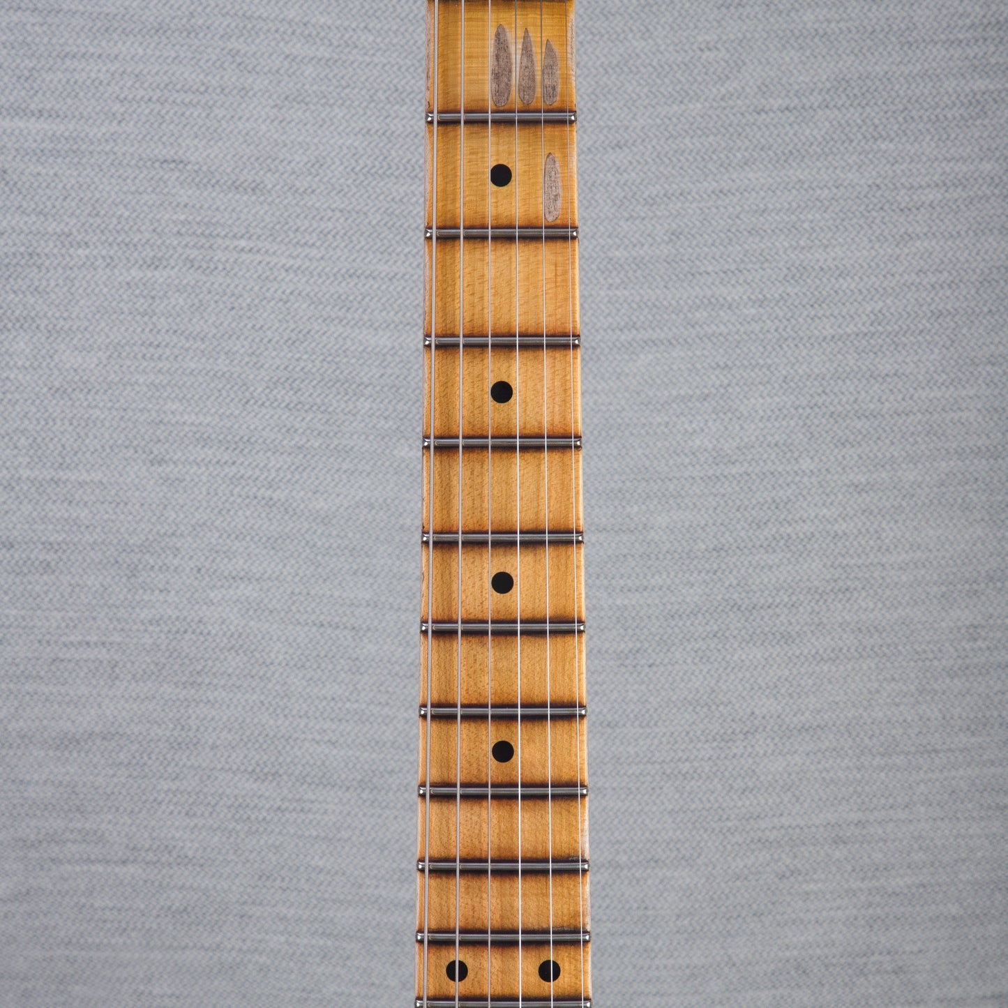 Fender Custom Shop Limited Edition 70th Anniversary 1954 Stratocaster Journeyman Relic Guitar - Wide-Fade 2-Color Sunburst - #XN4062