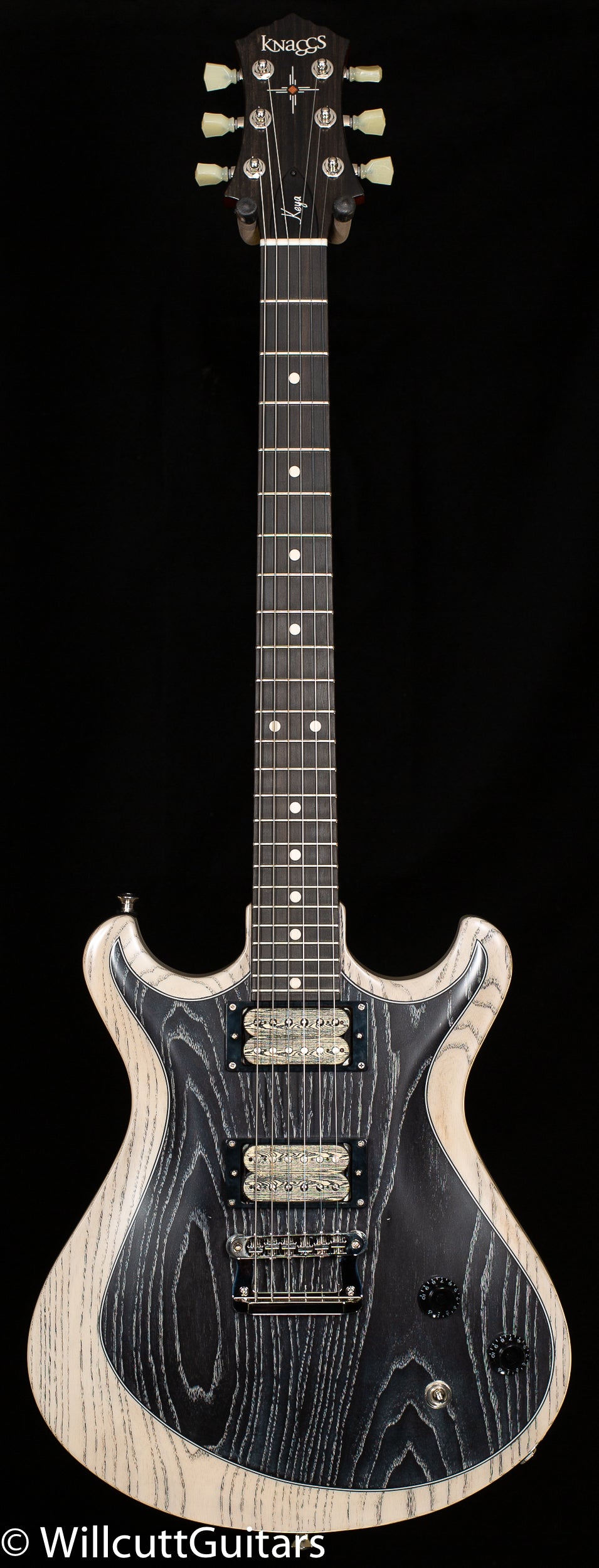 Knaggs Influence Keya Black / Creme Driftwood (310)