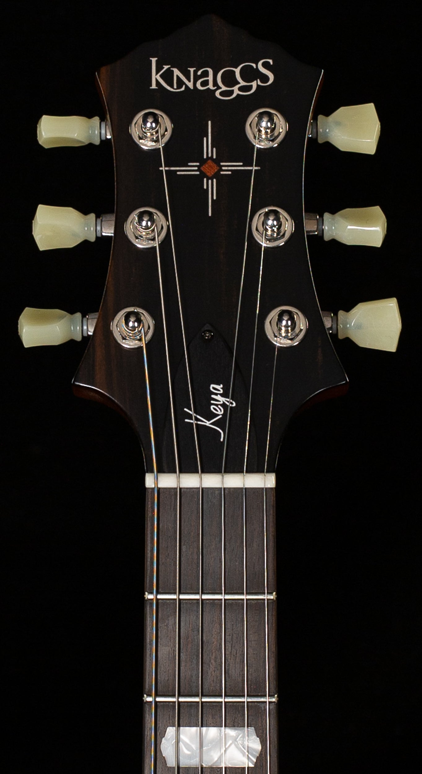 2023 Knaggs Influence Keya Black Driftwood/White Drift (319)