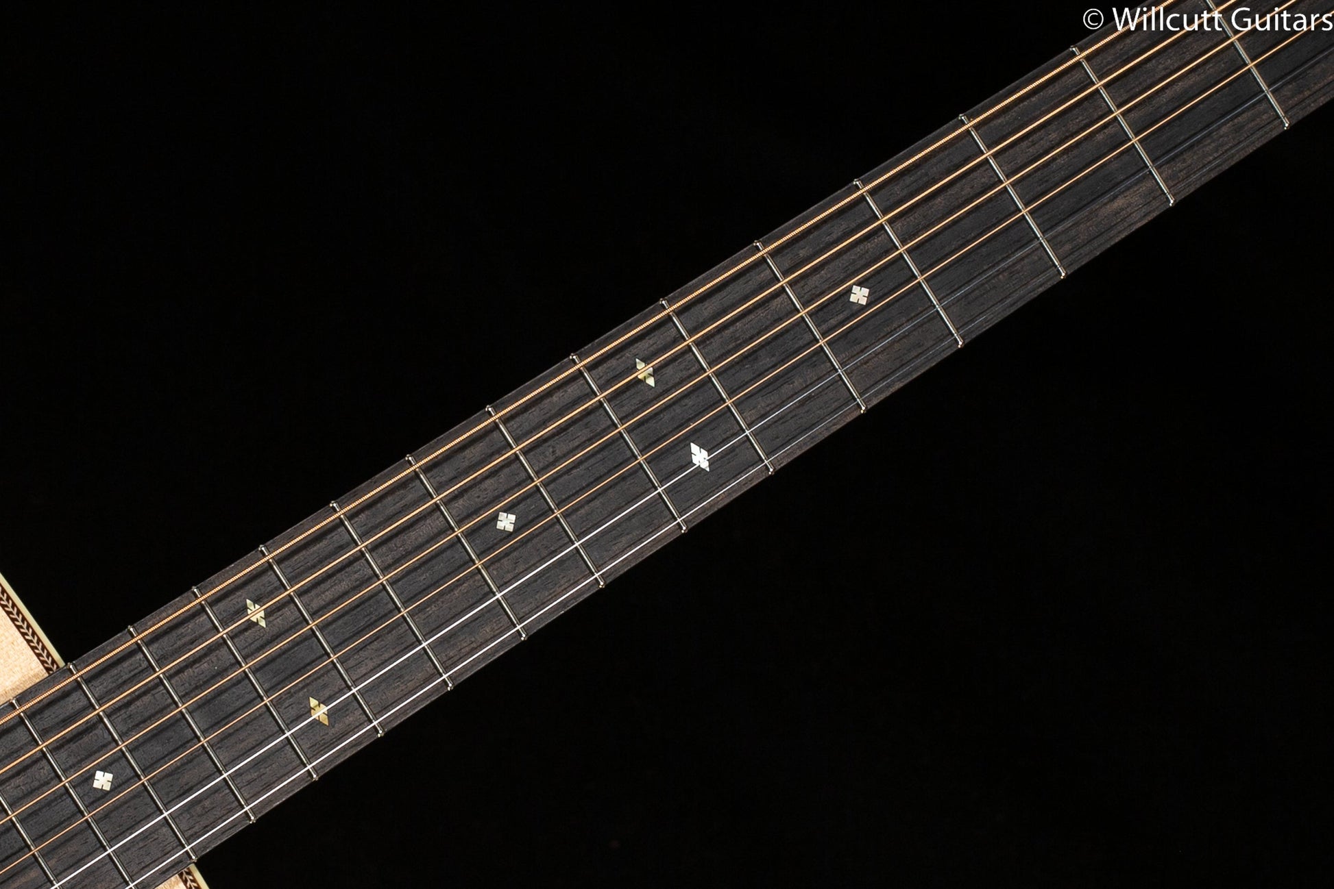 Collings D2H T Traditional Package (812)