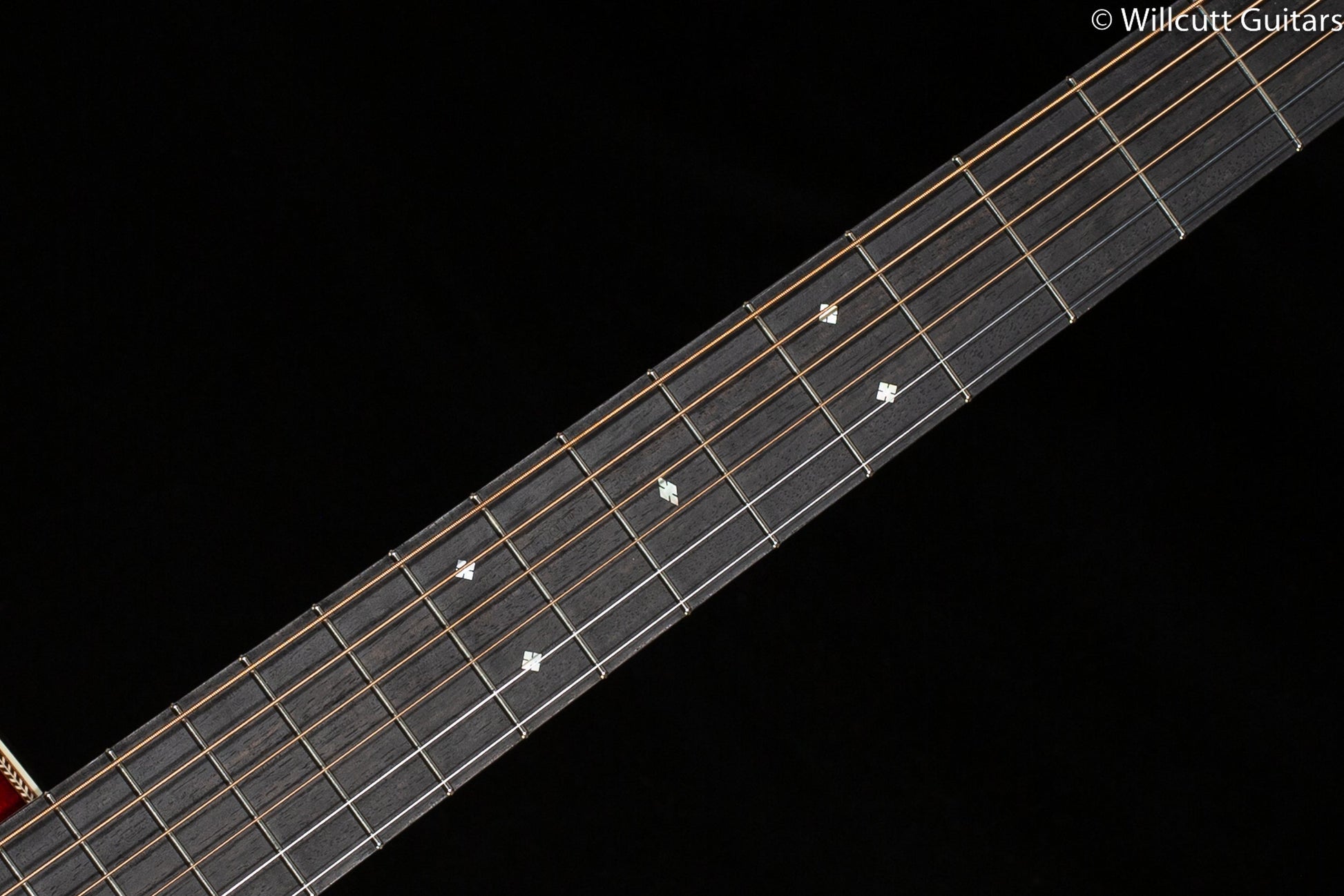 Collings OM2H T Adirondack Spruce Top Traditional Package Sunburst (825)