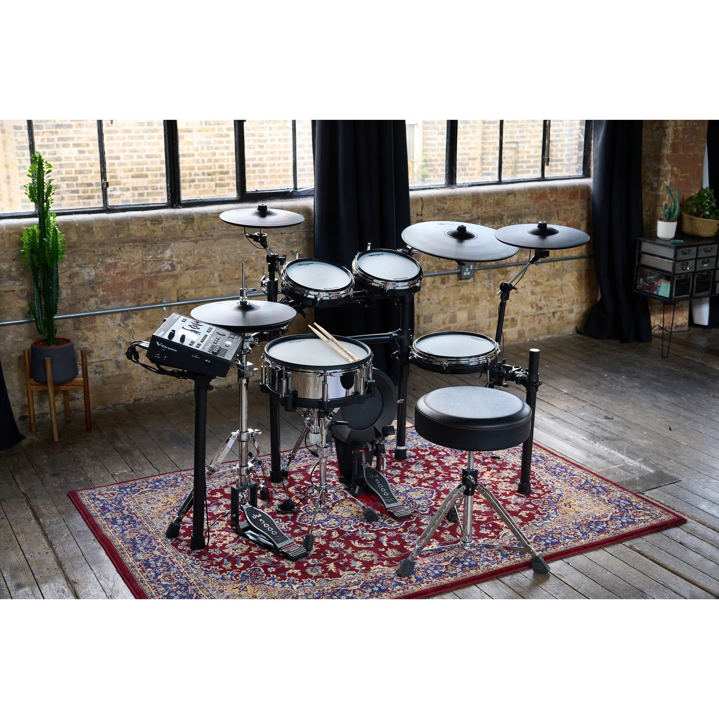Roland VAD516 V-Drums Acoustic Design Drum Kit