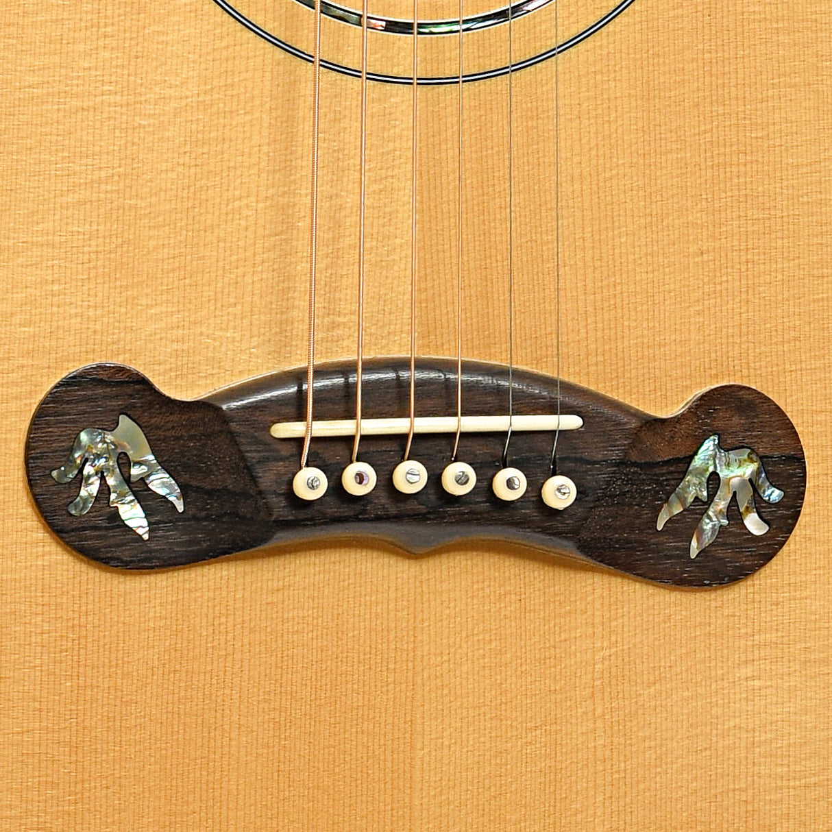 Gibson J-185 Custom Shop Acoustic Guitar (1996)