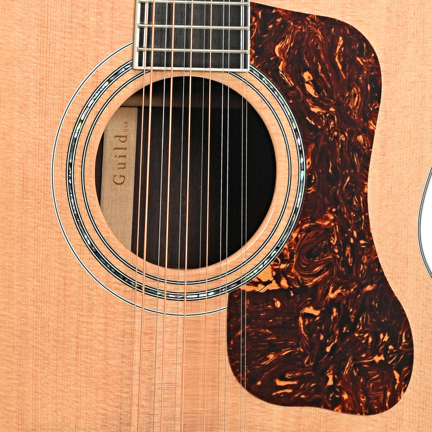 Guild F-512 12-String Acoustic Guitar & Case