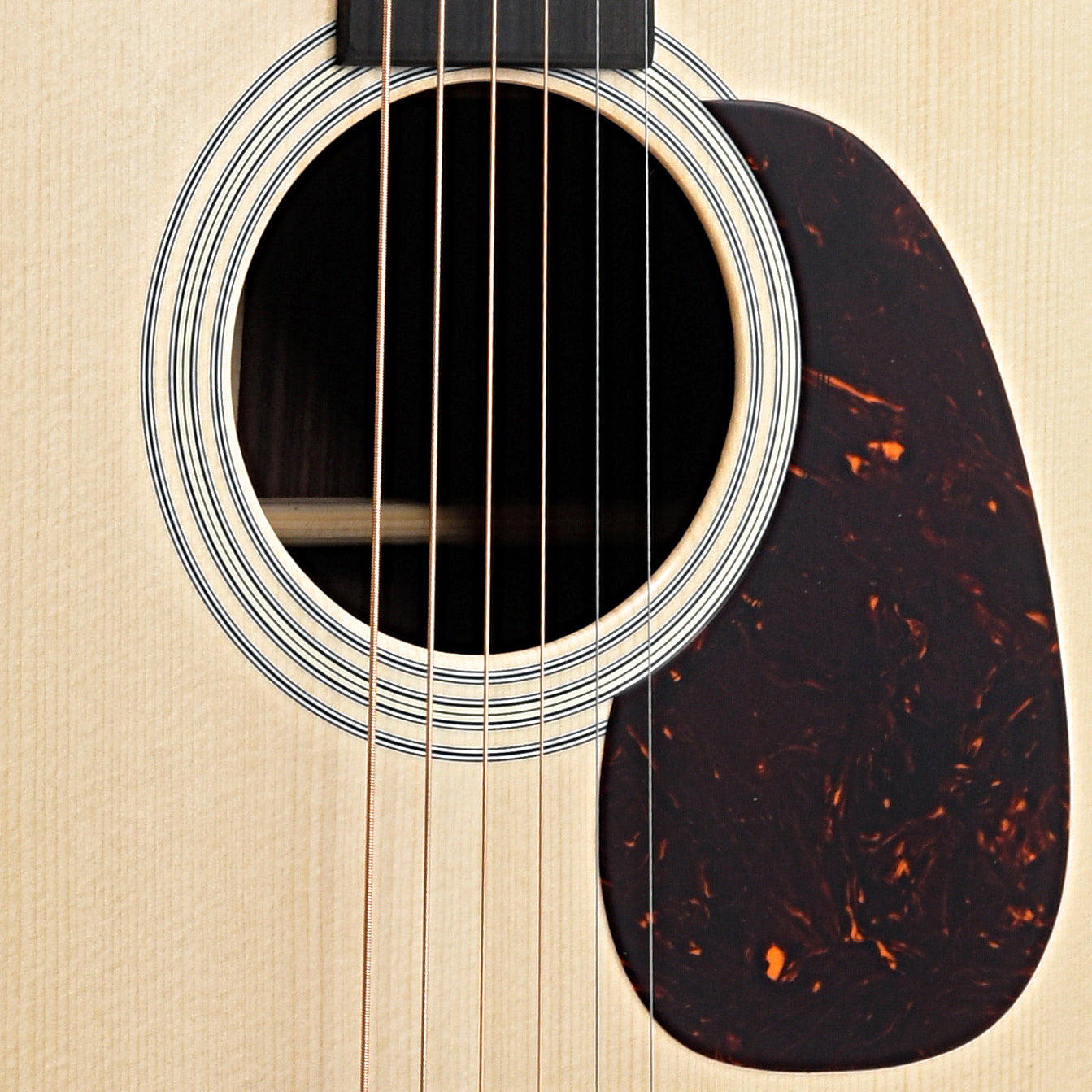 Martin Custom Shop D-28 Authentic 1937 Guitar & Case, Natural Top