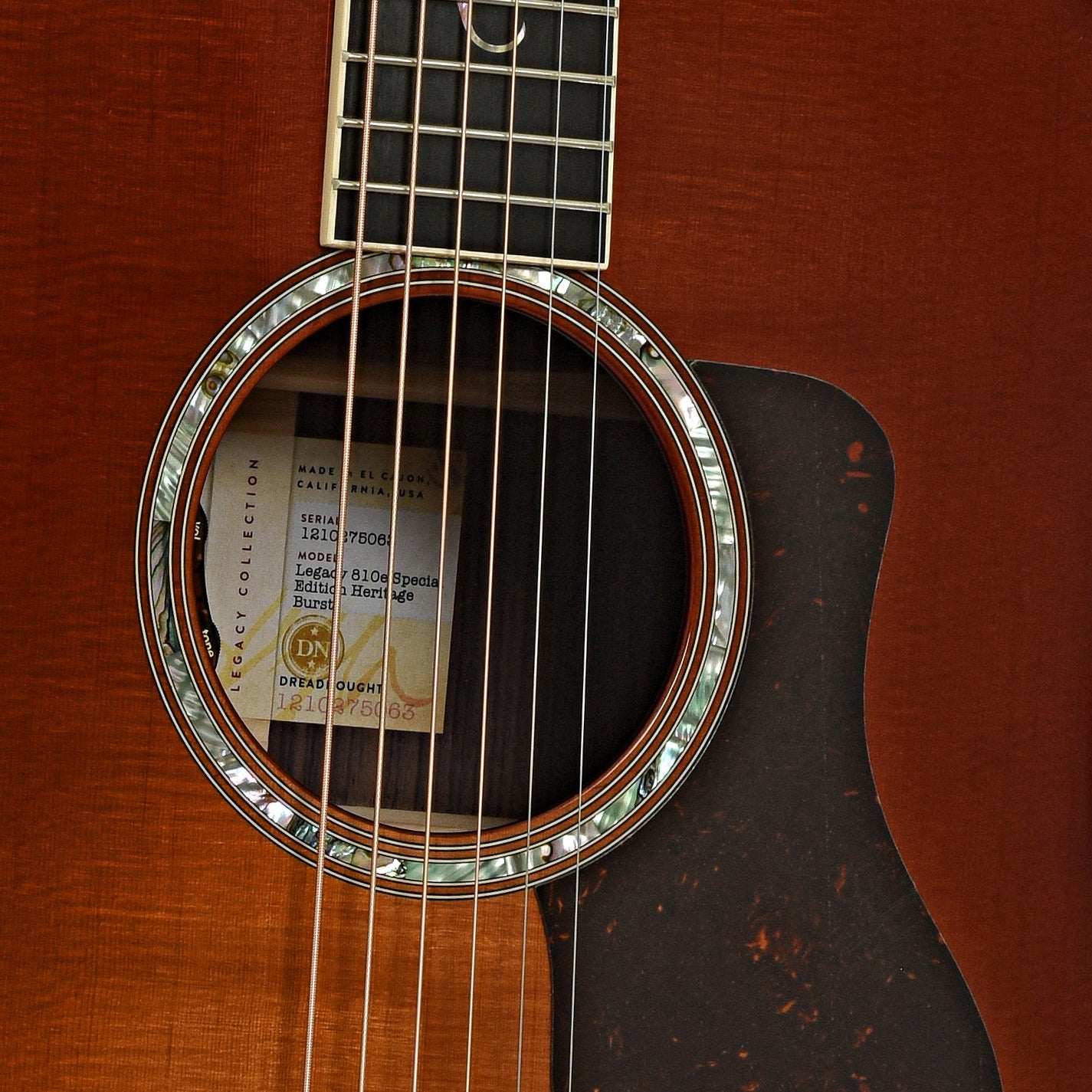 Taylor 810e Legacy Special Edition Acoustic-Electric Guitar & Case, Heritage Burst