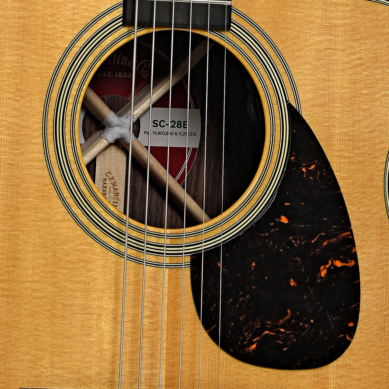 Martin SC-28E Acoustic Guitar & Case, w/ Fishman Pickup