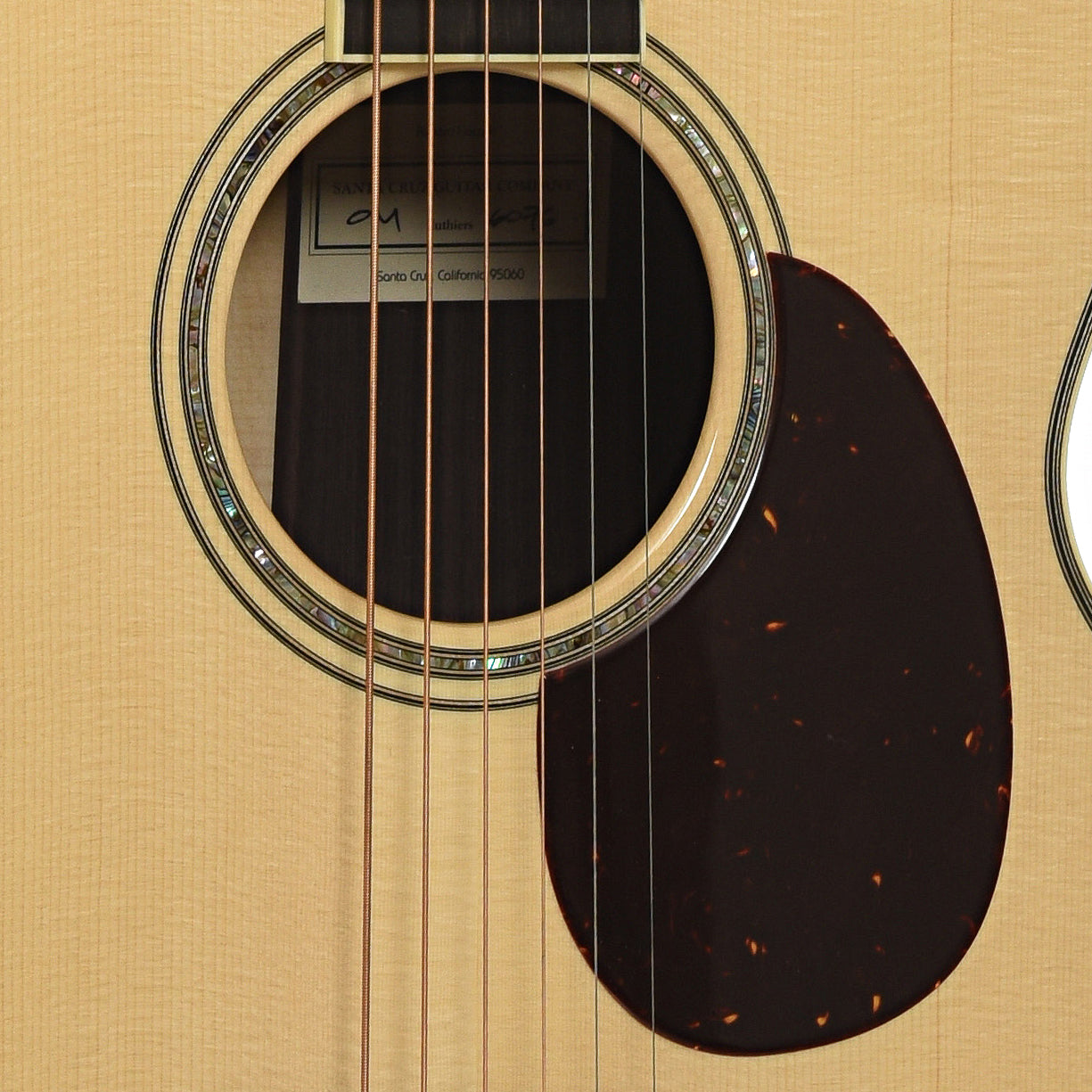 Santa Cruz OM Custom Cutaway Acoustic Guitar (2023)