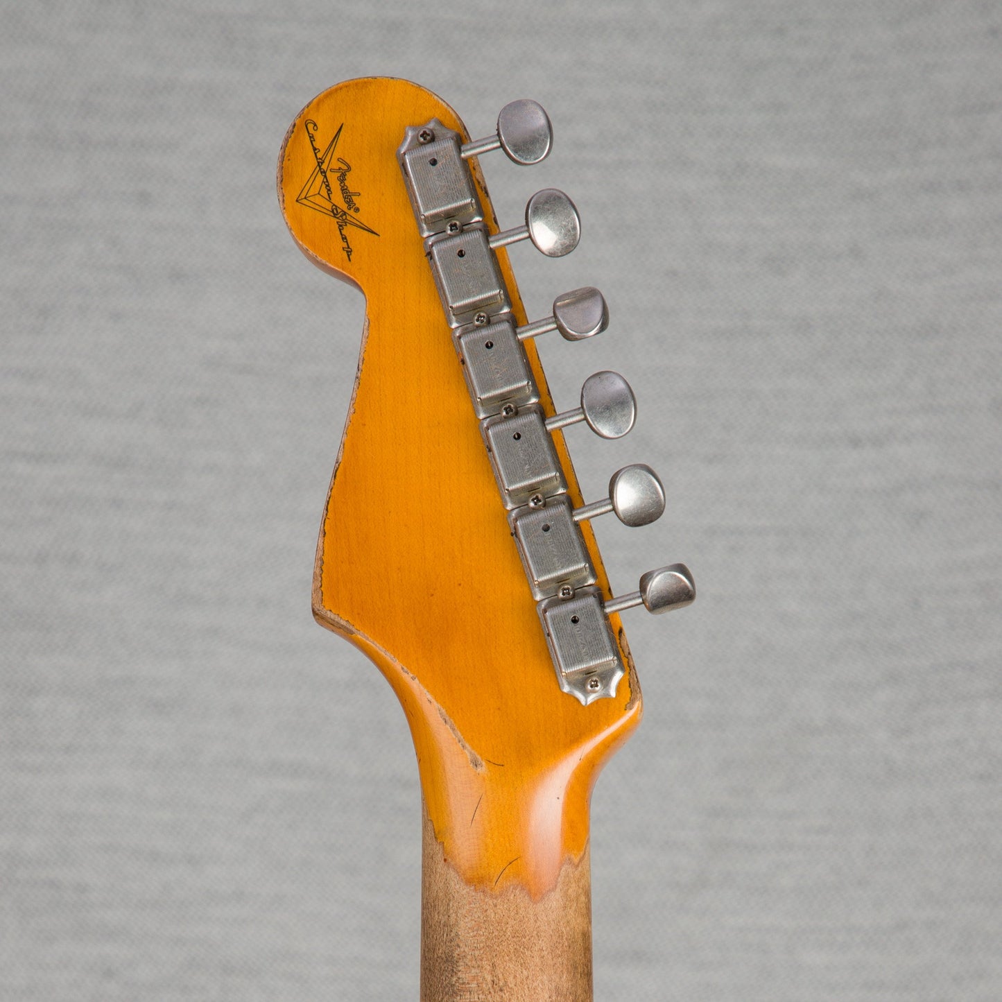 Fender Custom Shop '59 Stratocaster Super Heavy Relic Electric Guitar - Aged Shell Pink Over Chocolate 3-Tone Sunburst