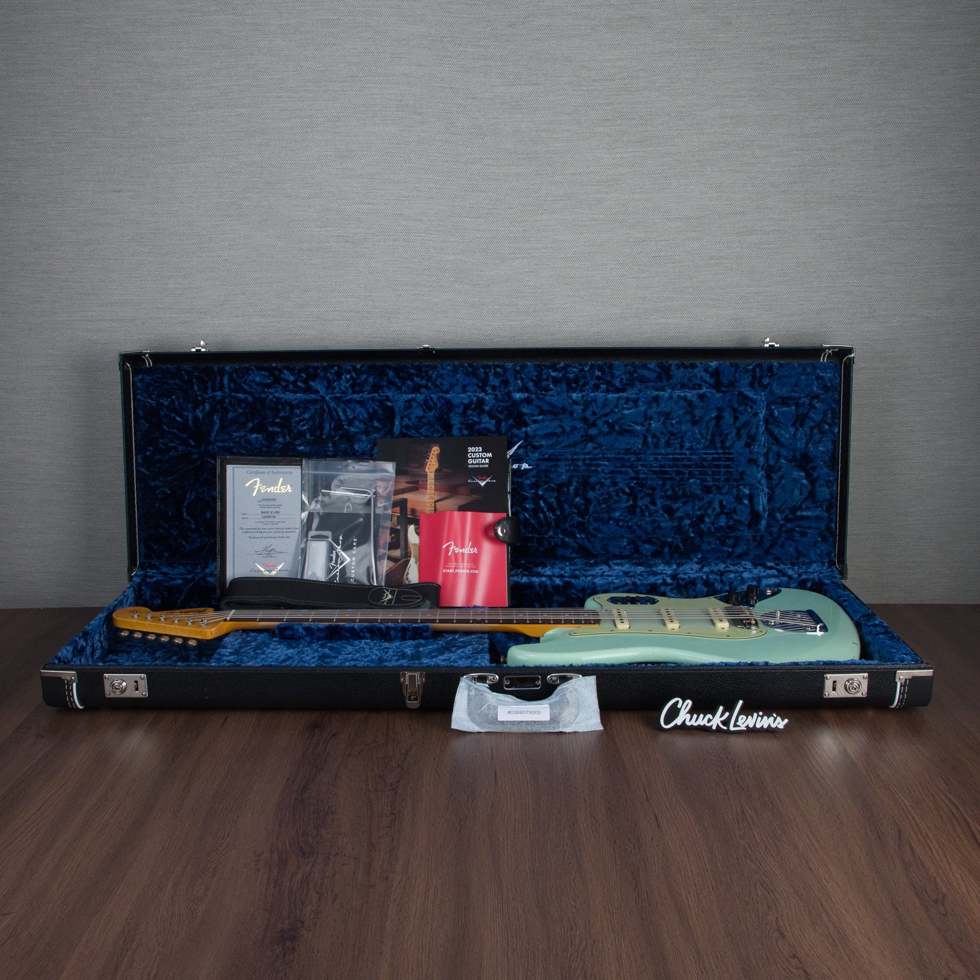 Fender Custom Shop Limited Edition Bass VI Journeyman Relic - Faded Aged Surf Green