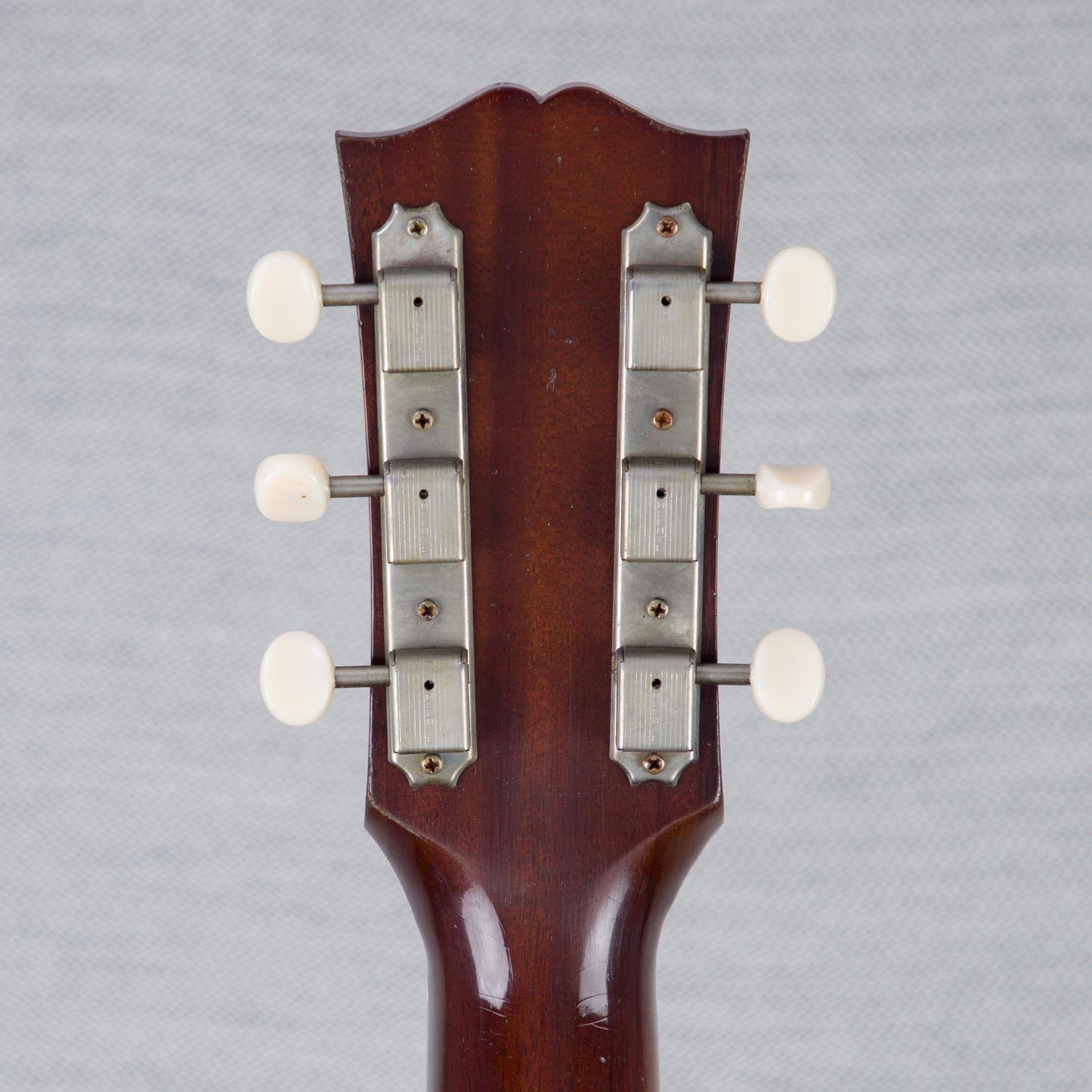 Gibson 1955 J-45 Mahogany/Sitka Spruce Light Aged Acoustic Guitar - Vintage Sunburst - #20475028