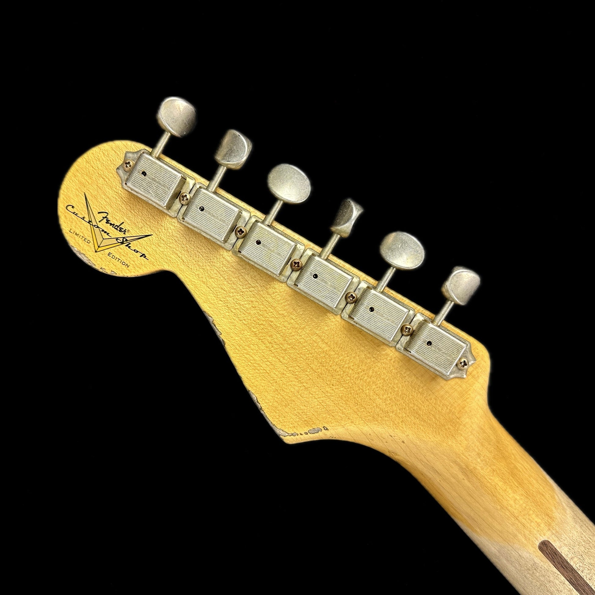 Fender Custom Shop LTD 70th Anniversary 1954 Stratocaster Heavy Relic 2-Color Sunburst w/case