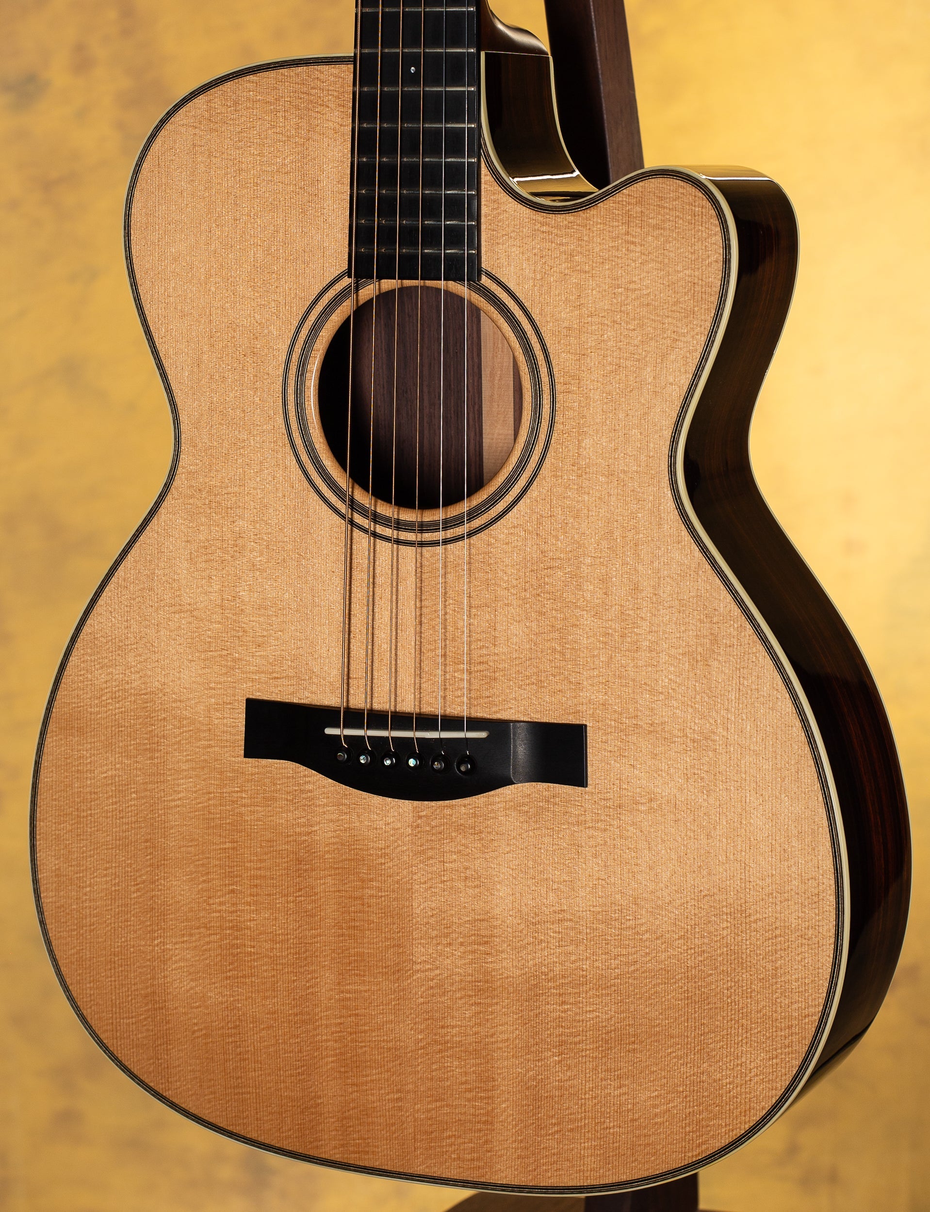 2015 Santa Cruz OM Cutaway